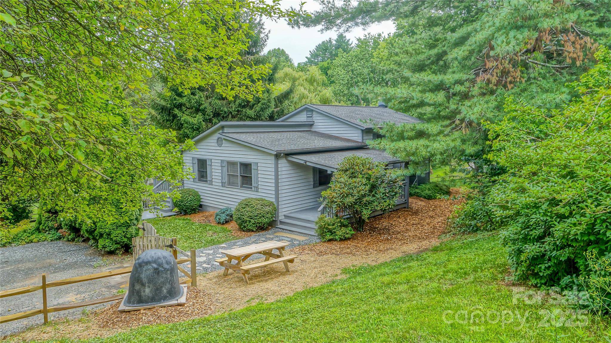 244 Clay Hodges RD, Boone, NC 28607