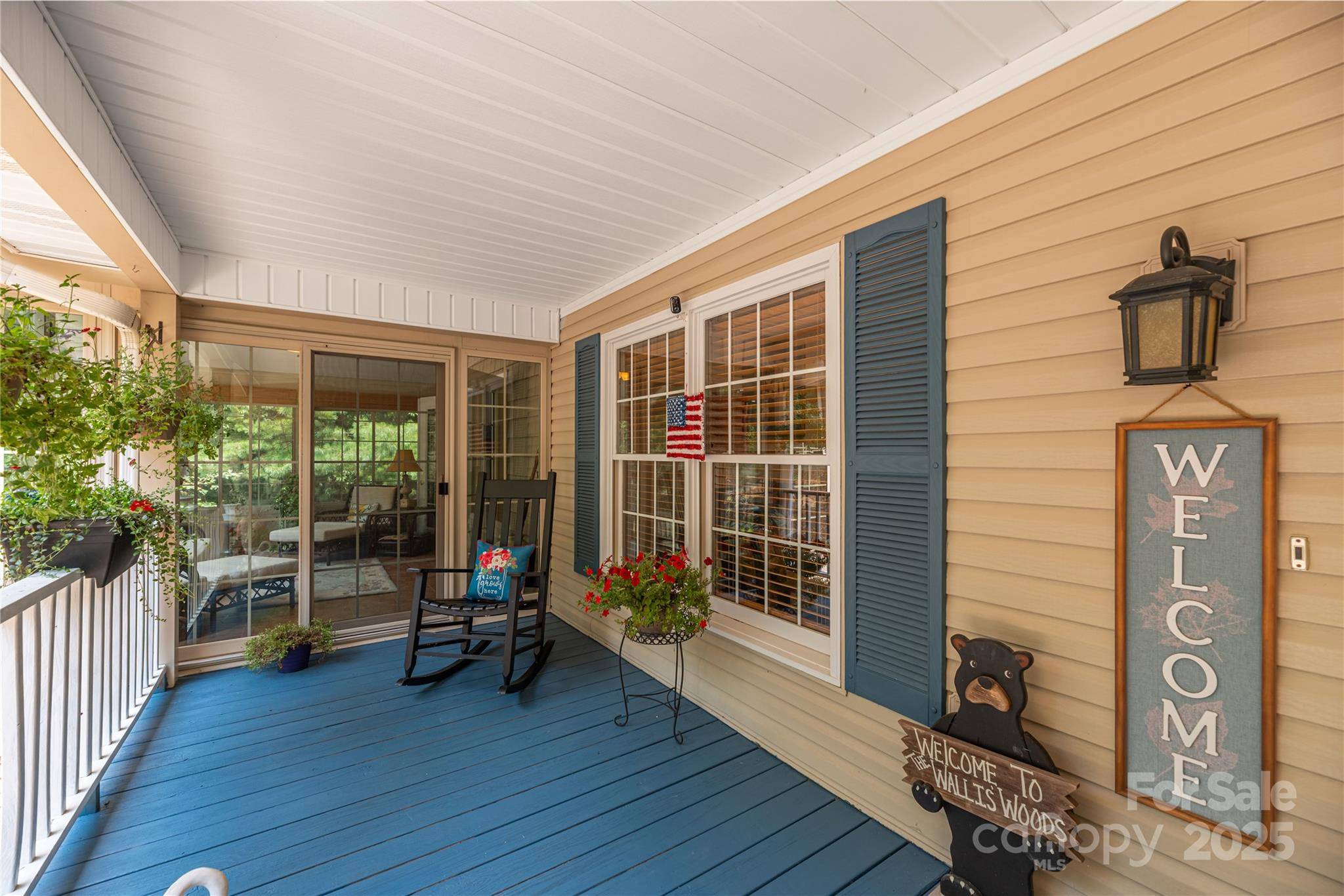 24 Moriah LN, Asheville, NC 28803