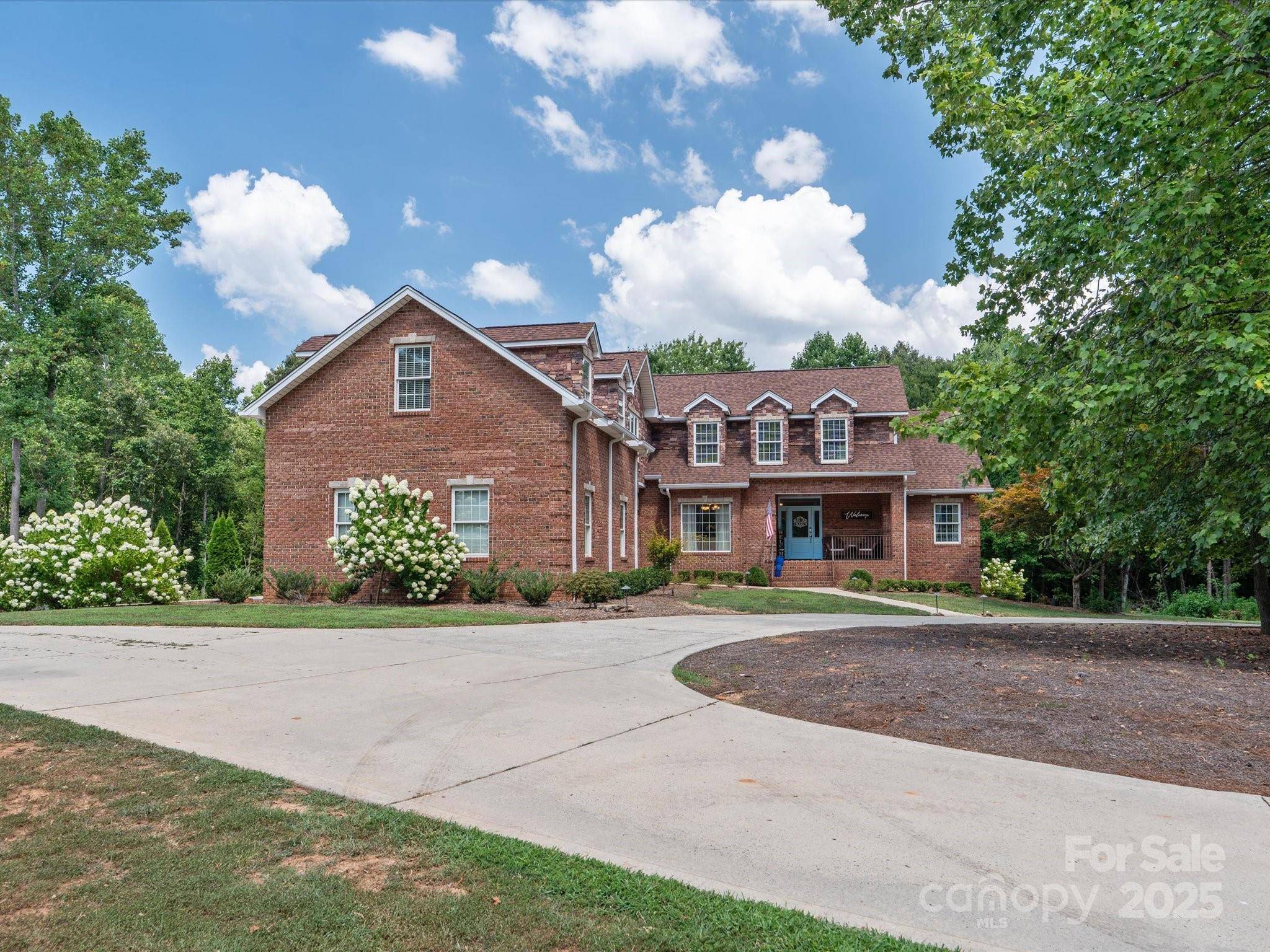 4050 Muirfield DR, Cherryville, NC 28021