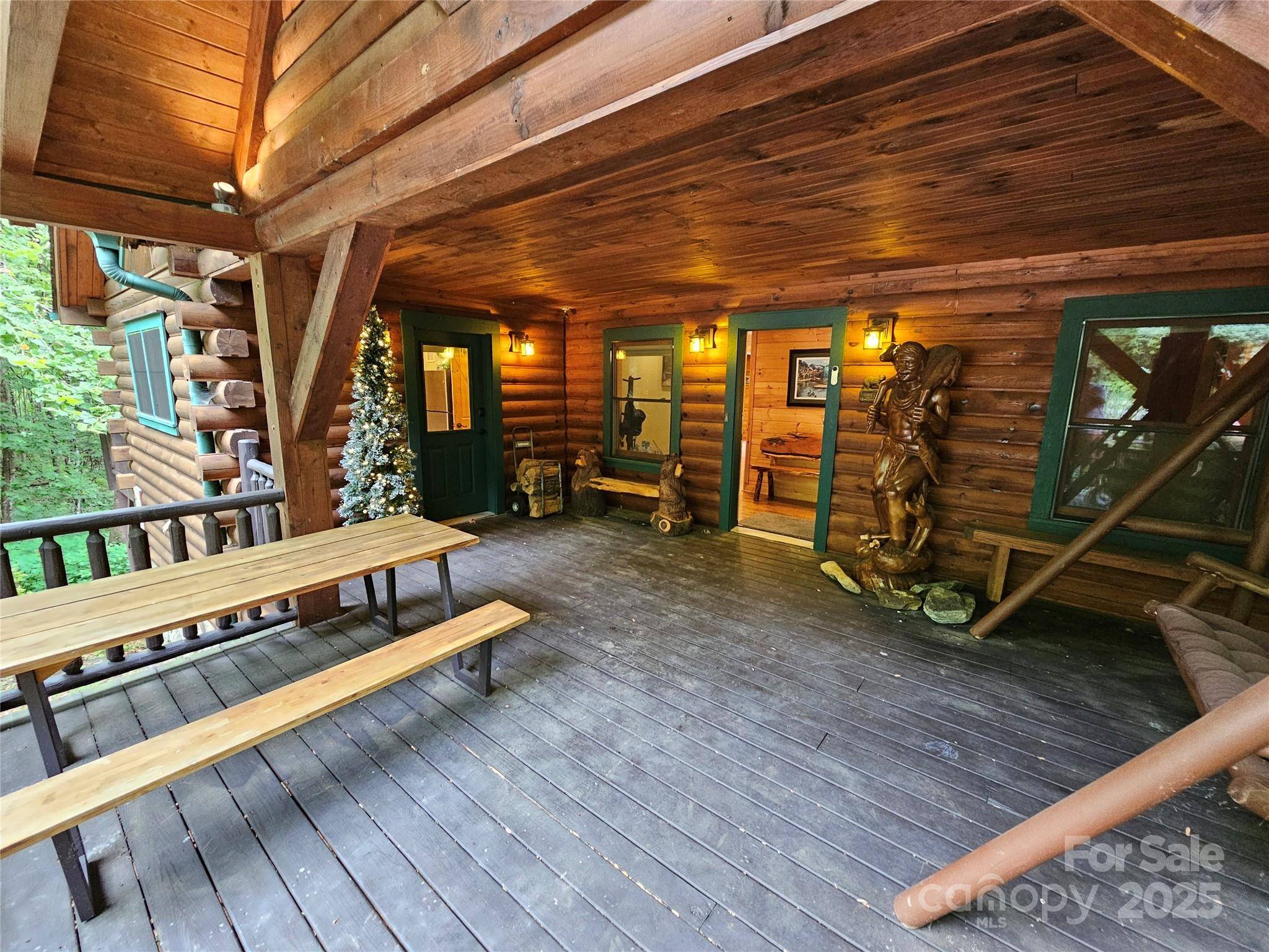 168 Atlantic Falls TRL, Black Mountain, NC 28711