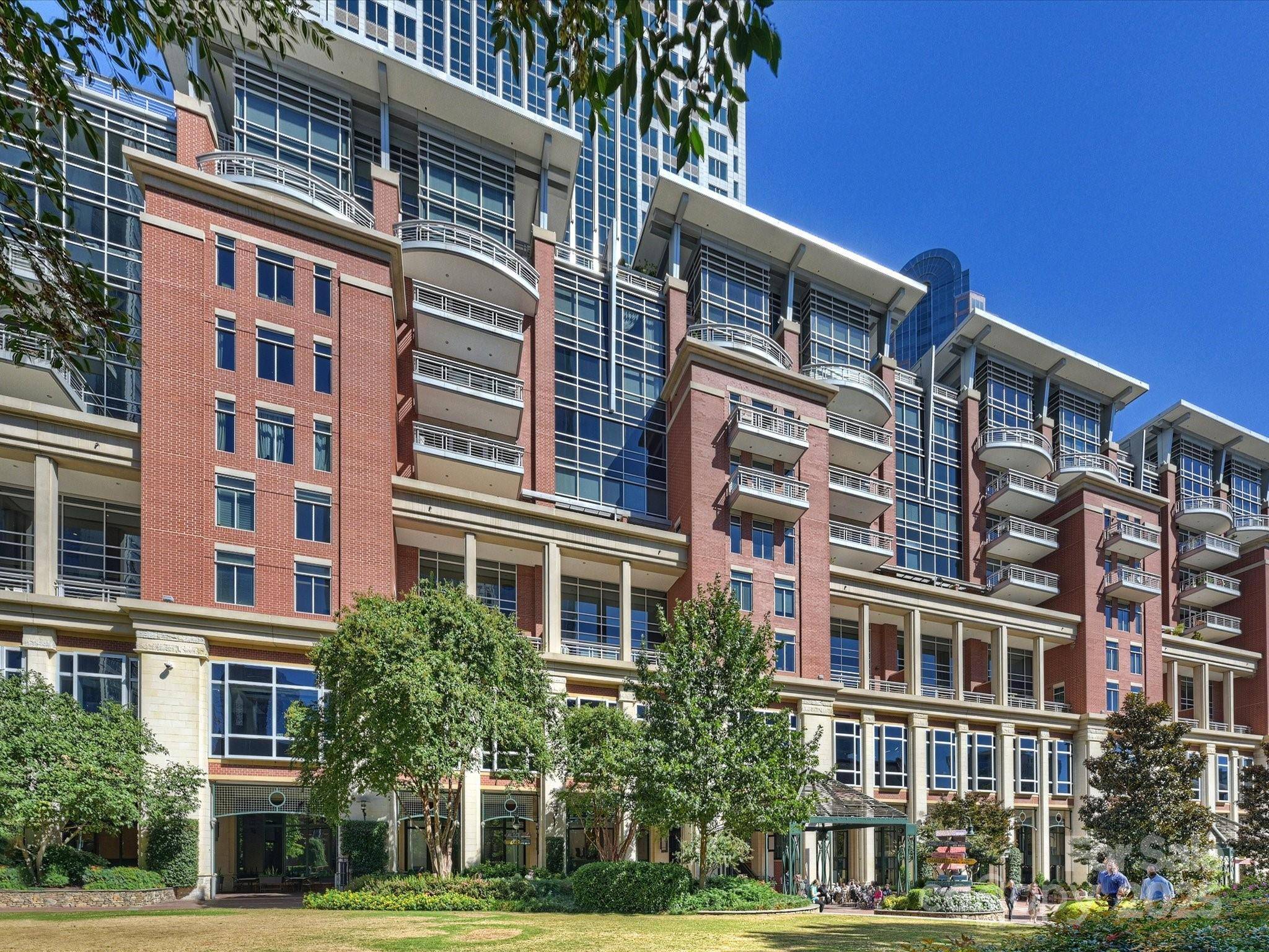 435 S Tryon ST #307, Charlotte, NC 28202