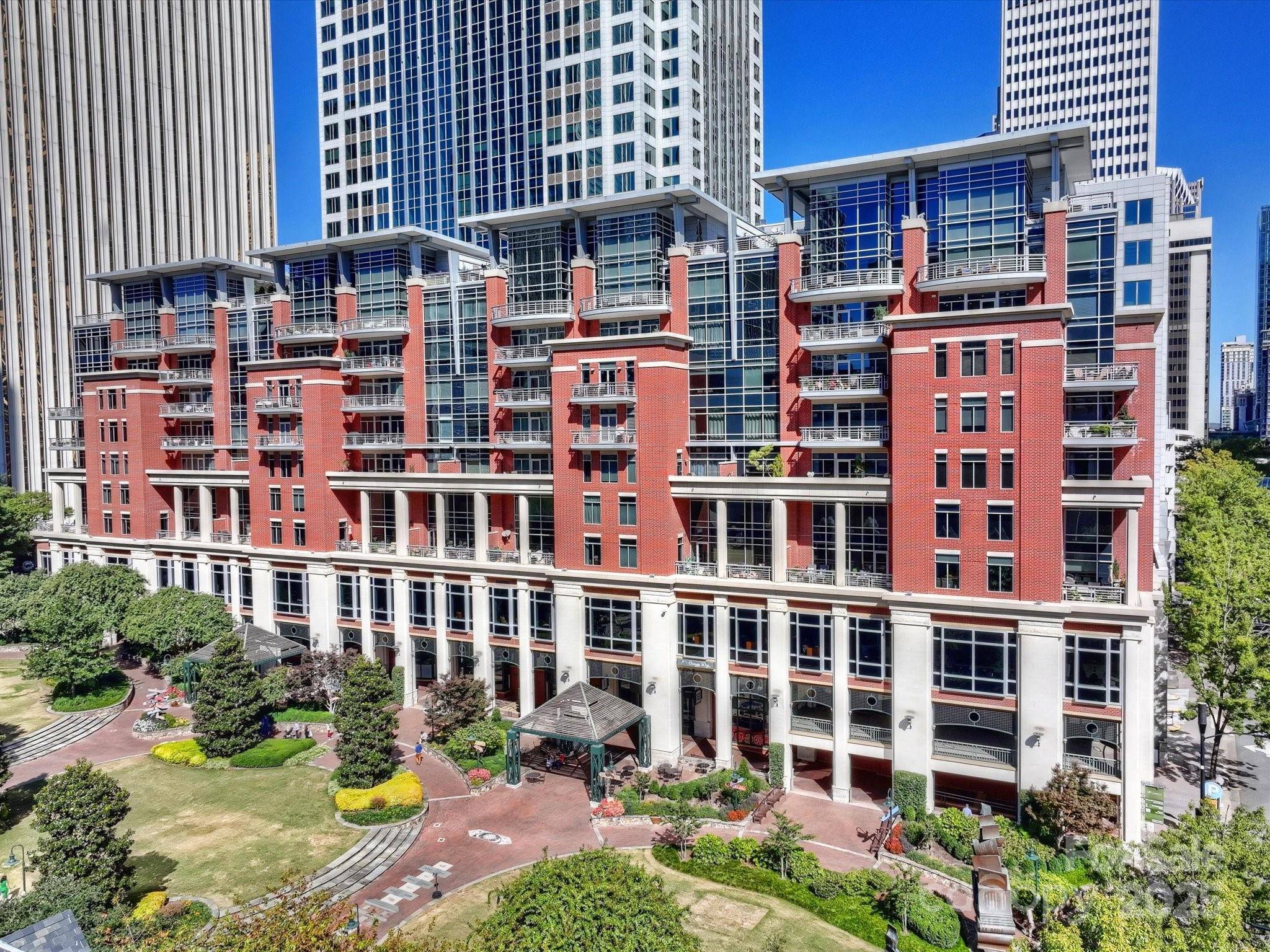 435 S Tryon ST #307, Charlotte, NC 28202