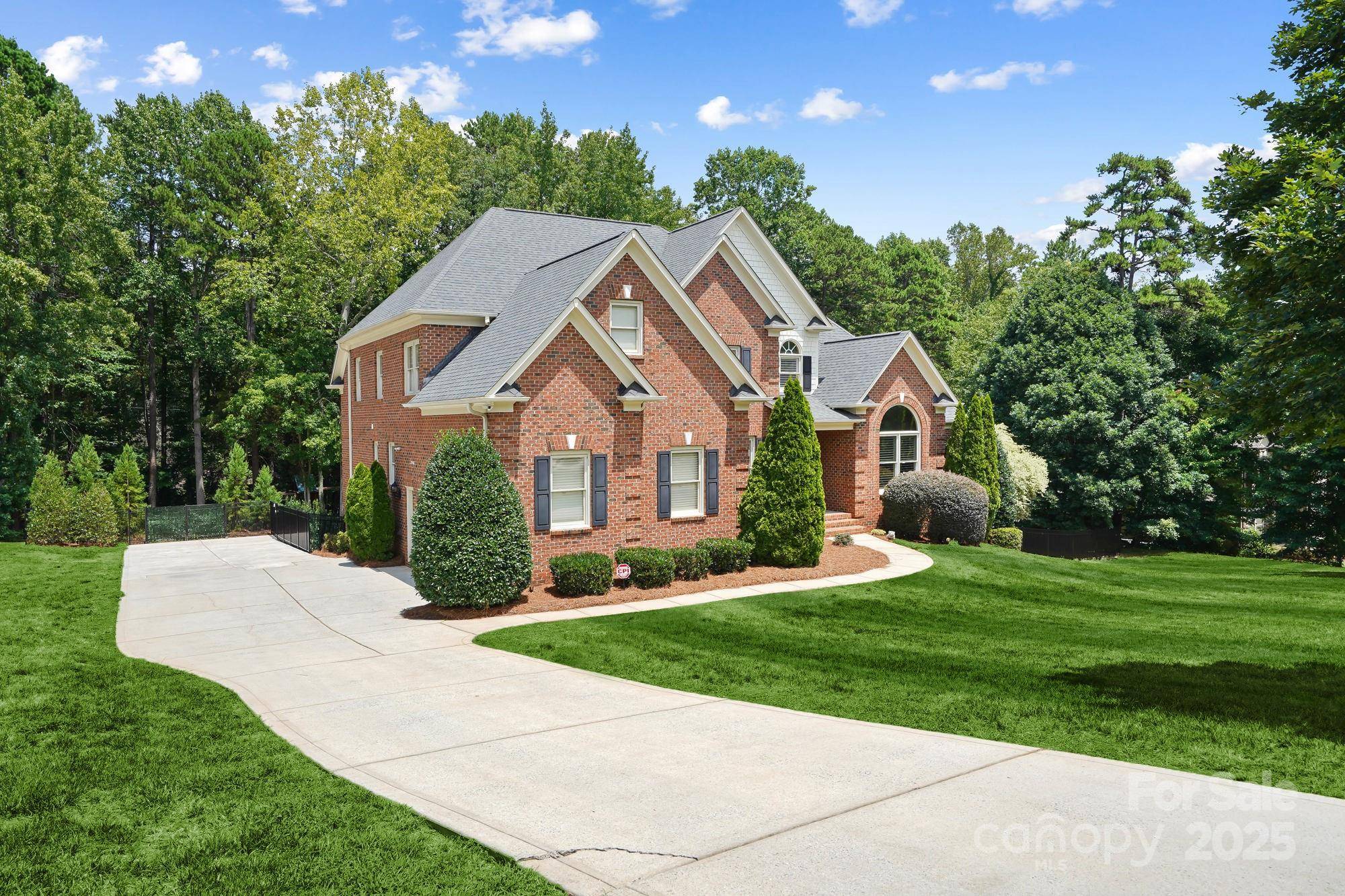 15035 Davis Trace DR, Mint Hill, NC 28227
