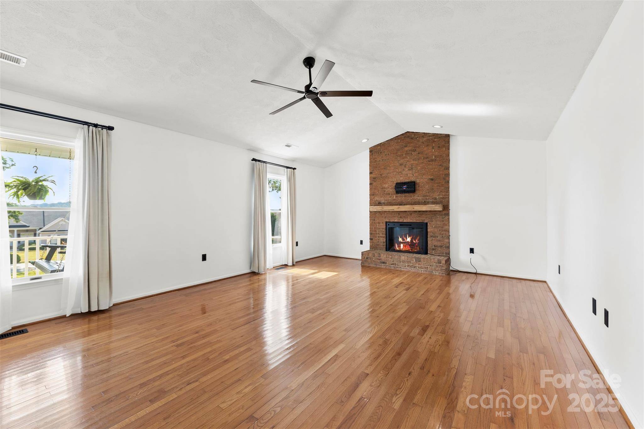 120 Windy Hill DR, Cherryville, NC 28021