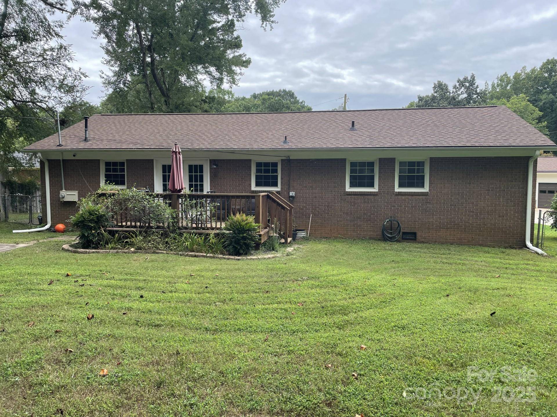 522 Dogwood CIR, Rockwell, NC 28138