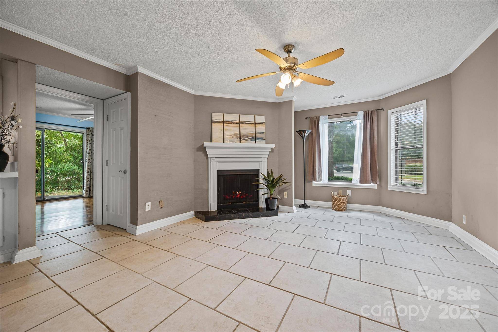 4134 Charlotte HWY #A, Lake Wylie, SC 29710