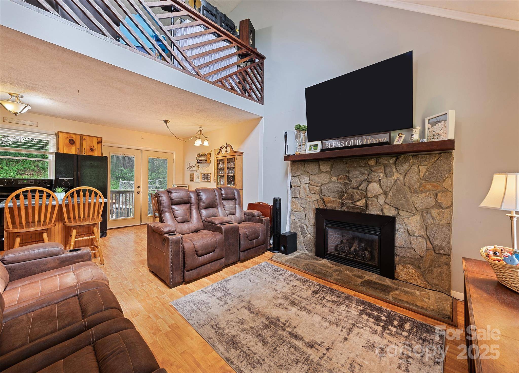 296 Matthew LN, Canton, NC 28716
