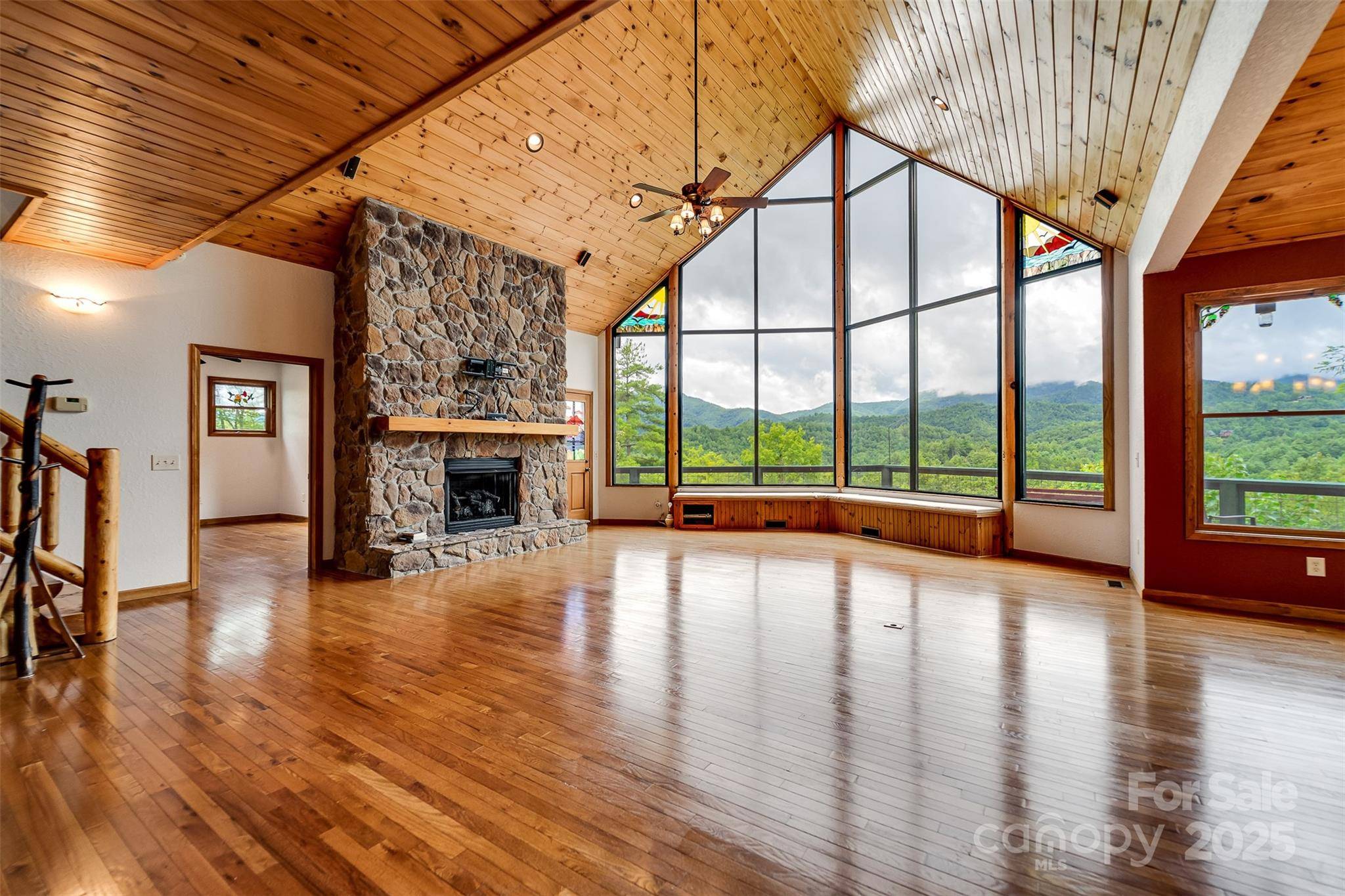 1181 Tobacco Branch RD #3, Almond, NC 28702