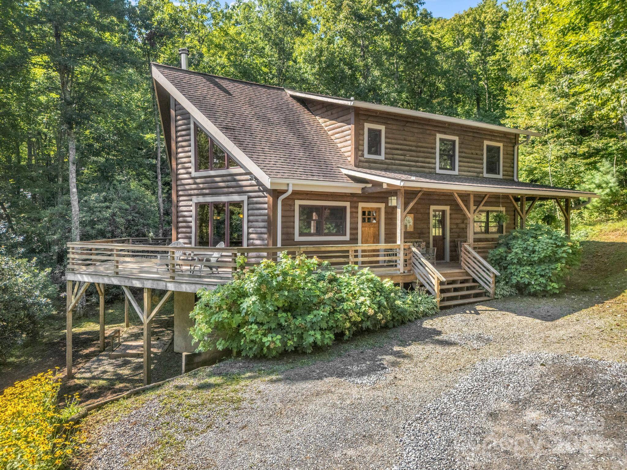 312 High Rock Acres DR, Black Mountain, NC 28711