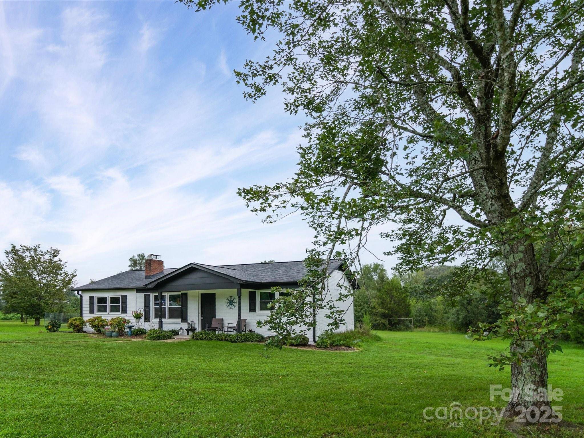 131 Sam Smith DR, Kings Mountain, NC 28086