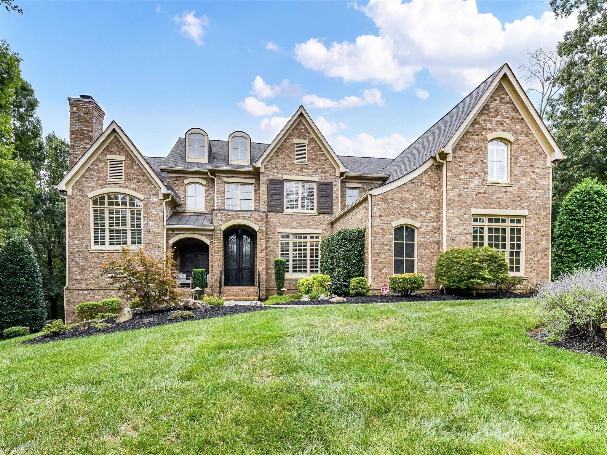 1619 Hawkstone DR, Waxhaw, NC 28173