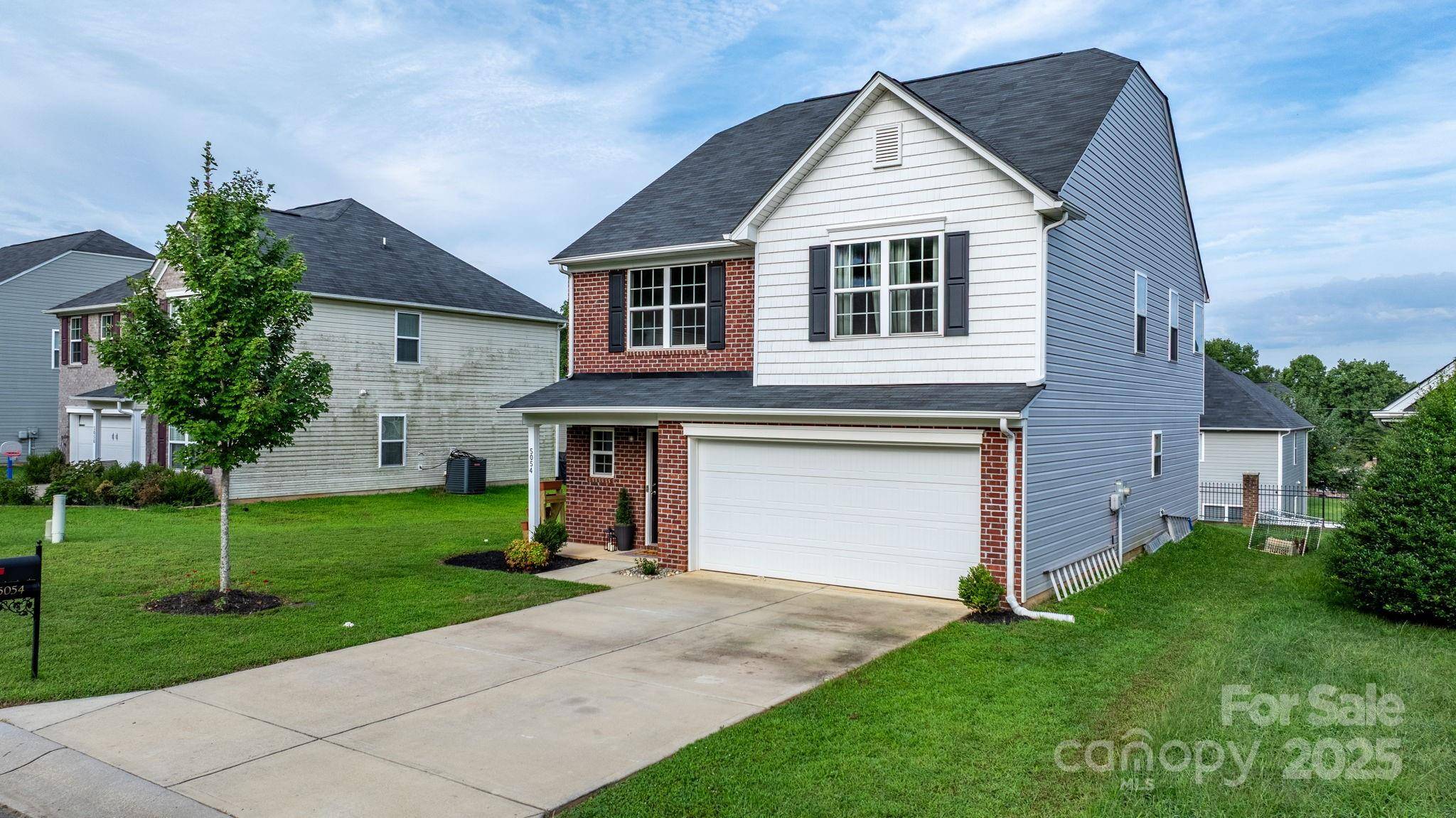 5054 Ashley Place DR, Bessemer City, NC 28016