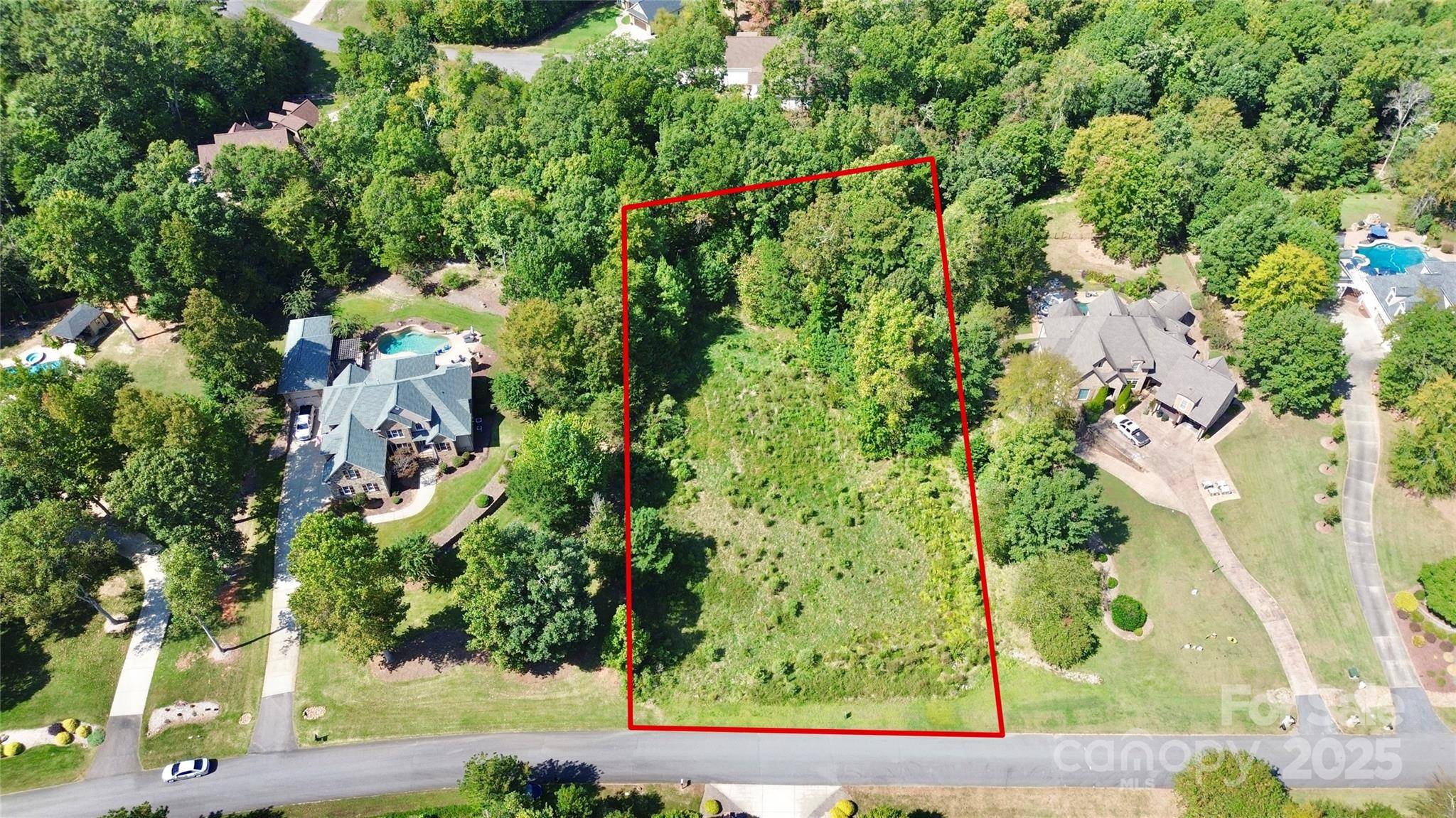 733 Cooks Cove RDG #20, Clover, SC 29710