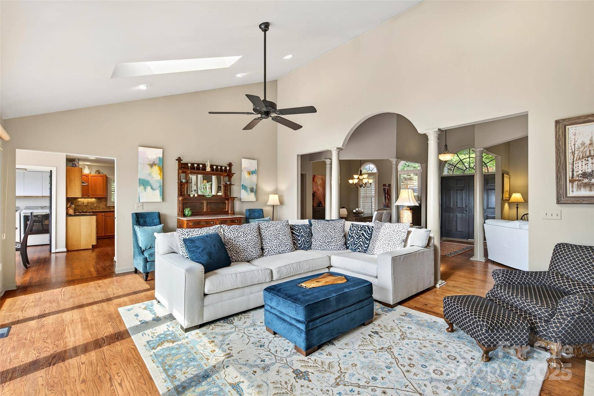 206 Crestview DR, Black Mountain, NC 28711