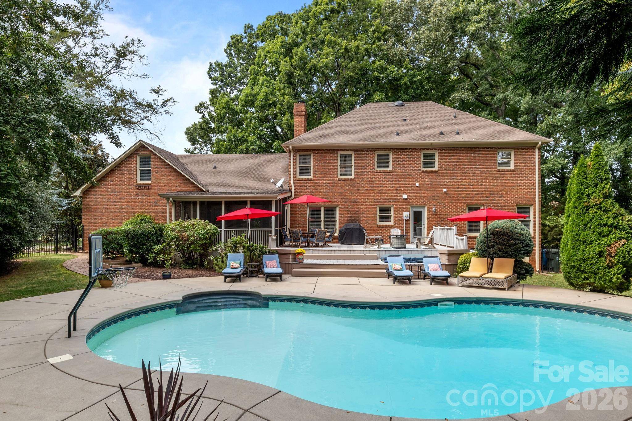 21316 Sandy Shore LN, Cornelius, NC 28031