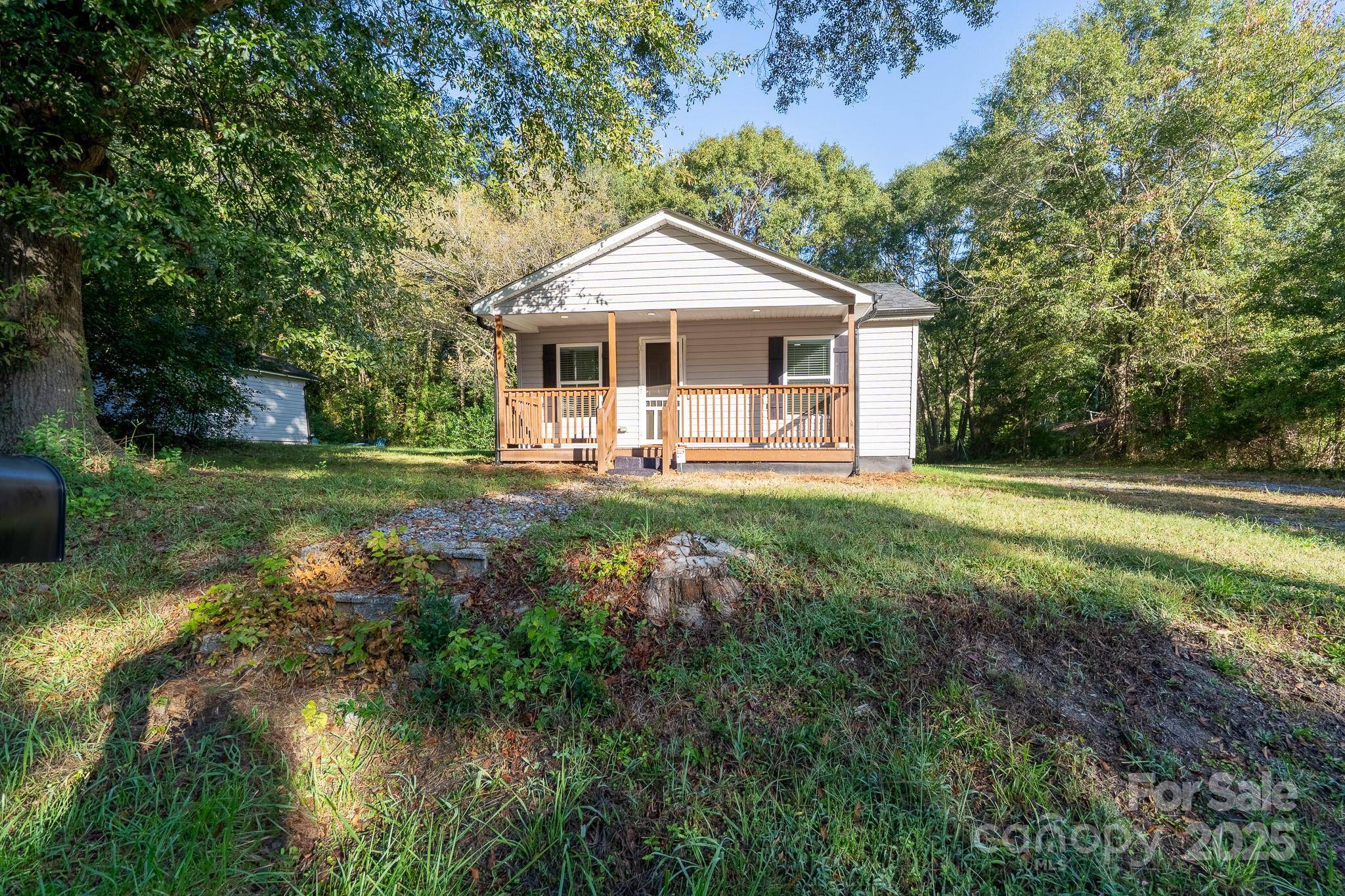 1341 Essex ST, Gastonia, NC 28052