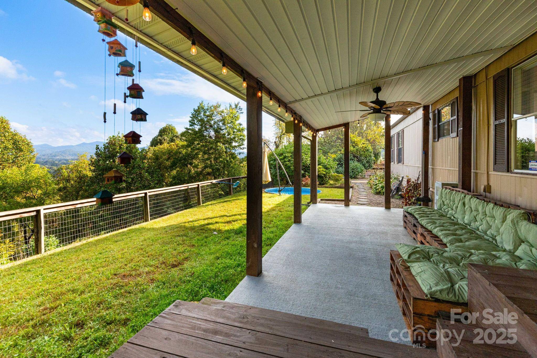 178 Keith DR, Canton, NC 28716