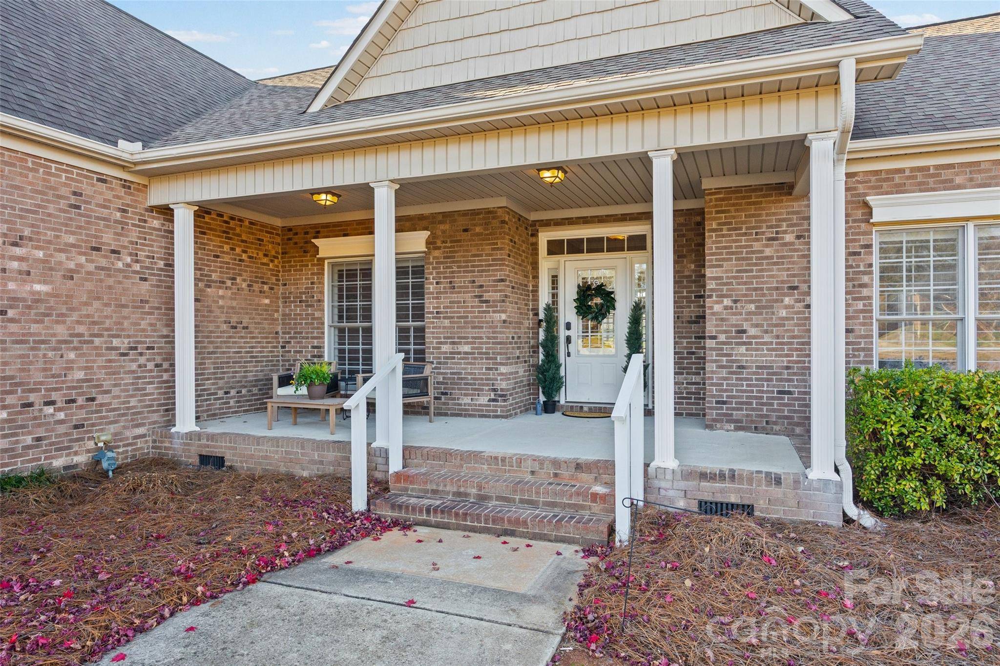 310 Clarendon Estates DR, Clover, SC 29710