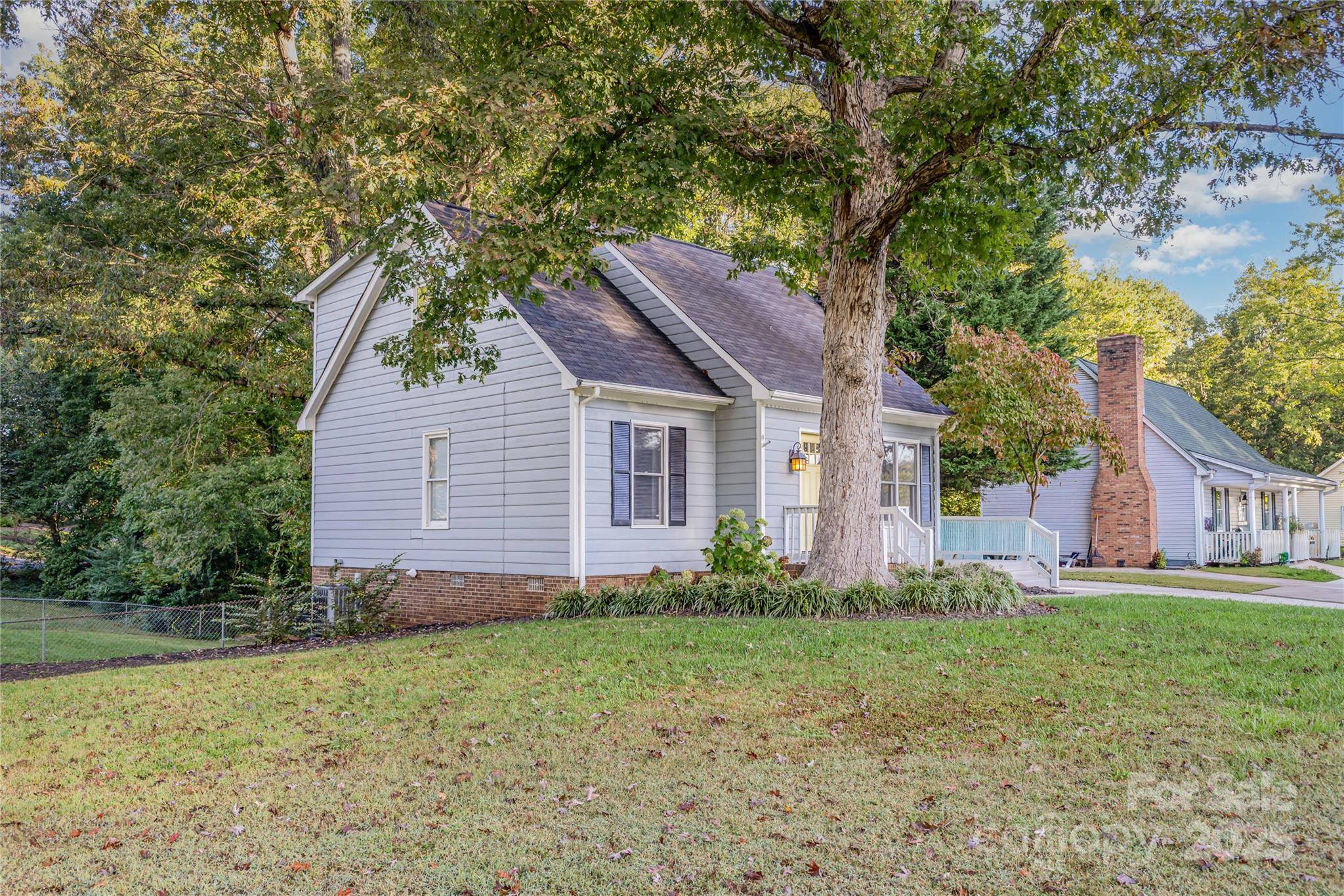 2475 Autumnwood TRL, Gastonia, NC 28056