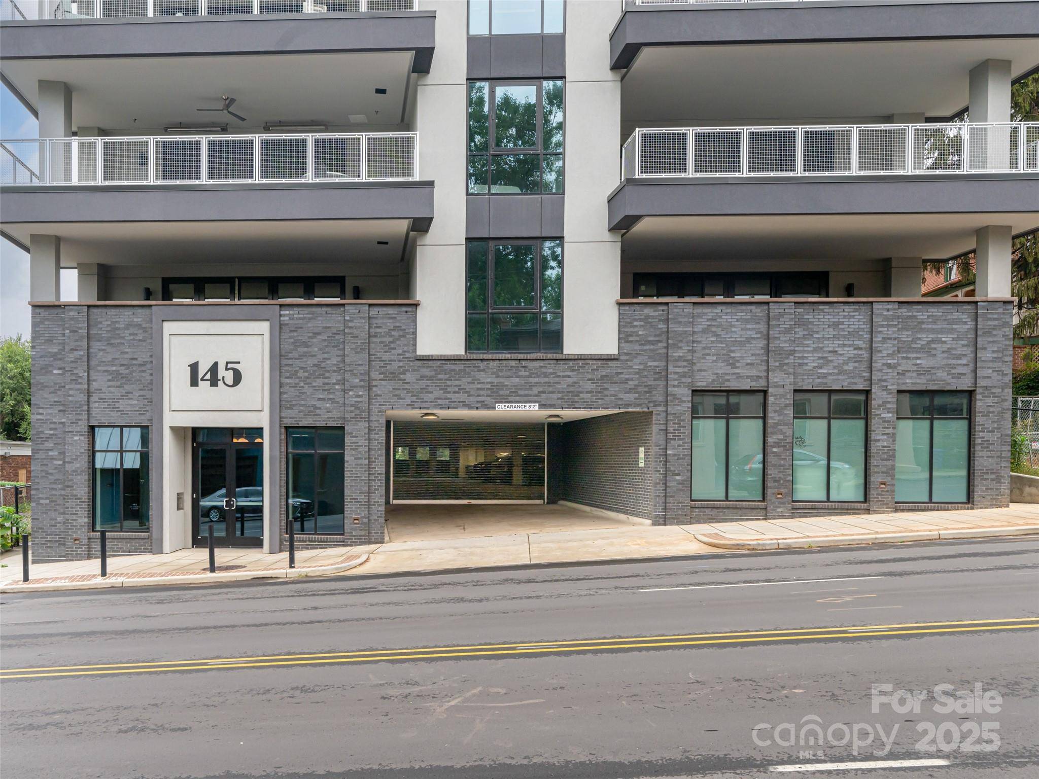 145 Biltmore AVE #101, Asheville, NC 28801