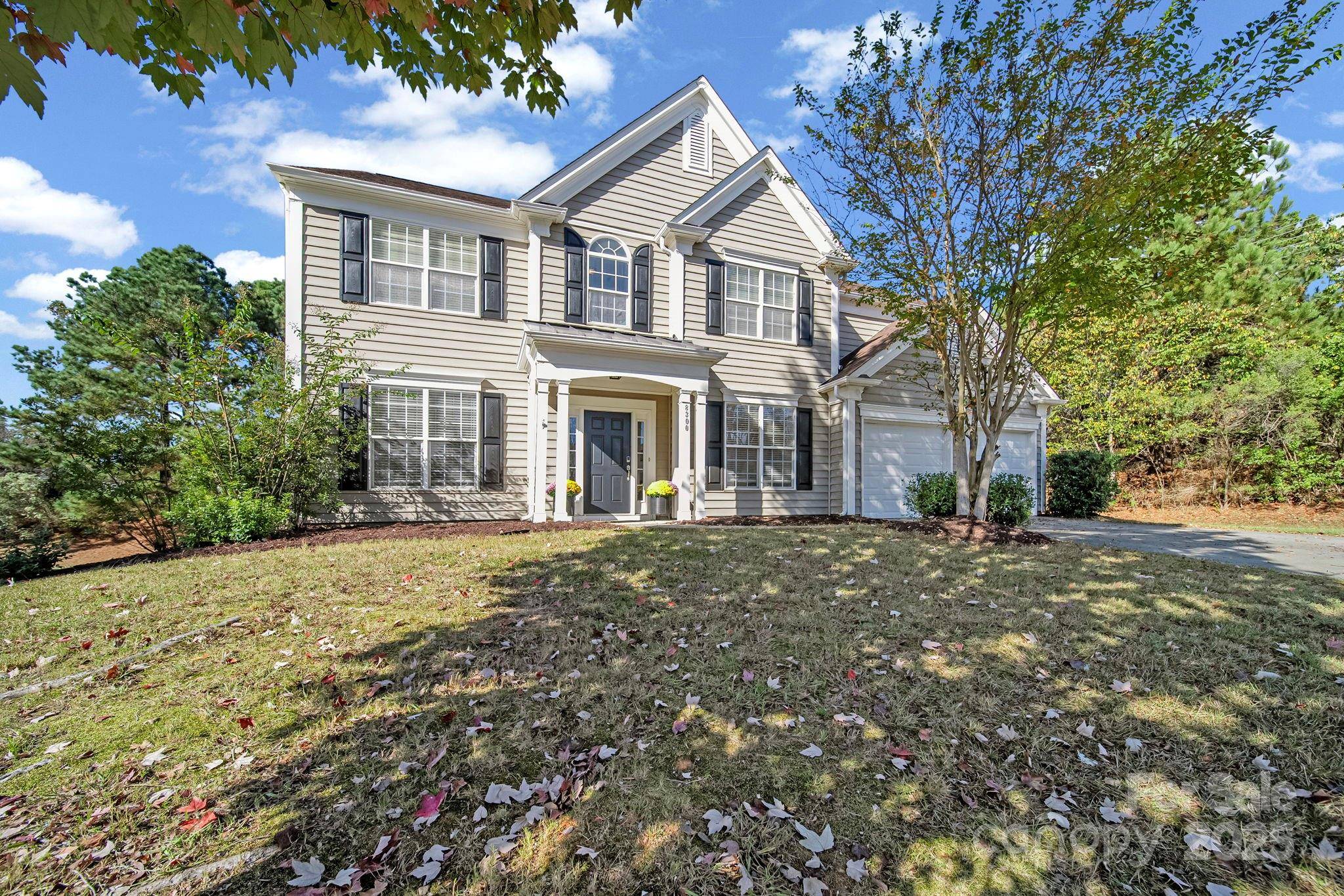 8300 White Horse DR, Waxhaw, NC 28173