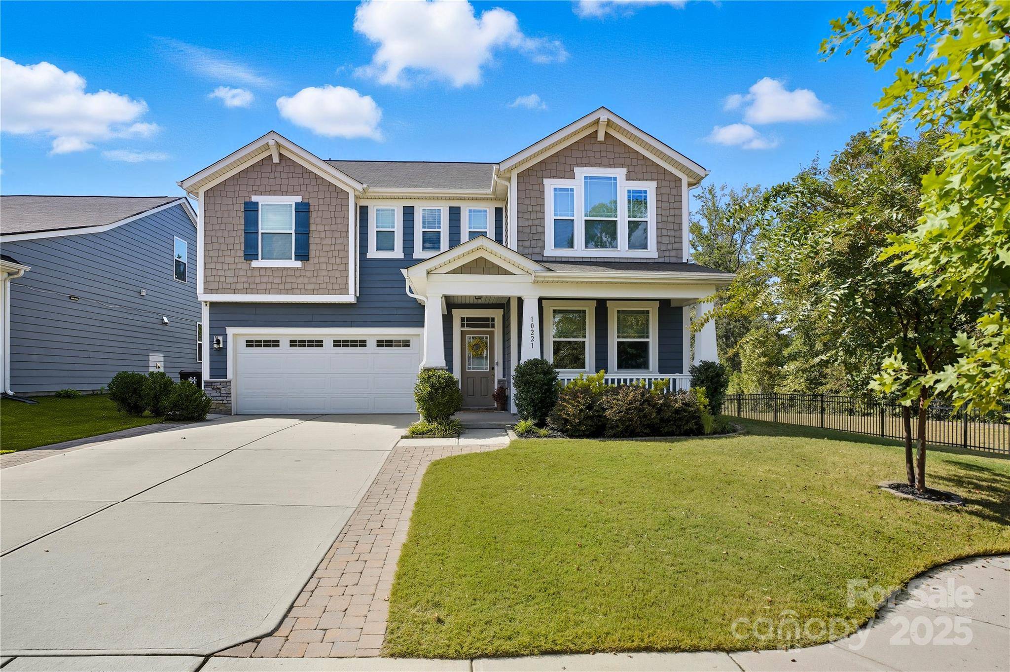 10221 Bluejack Oak CT, Huntersville, NC 28078