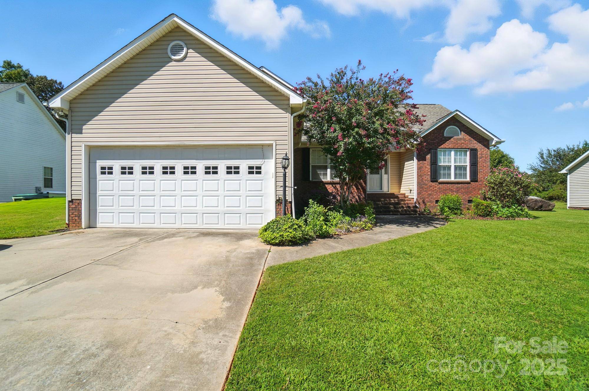 708 Redah AVE, Locust, NC 28097
