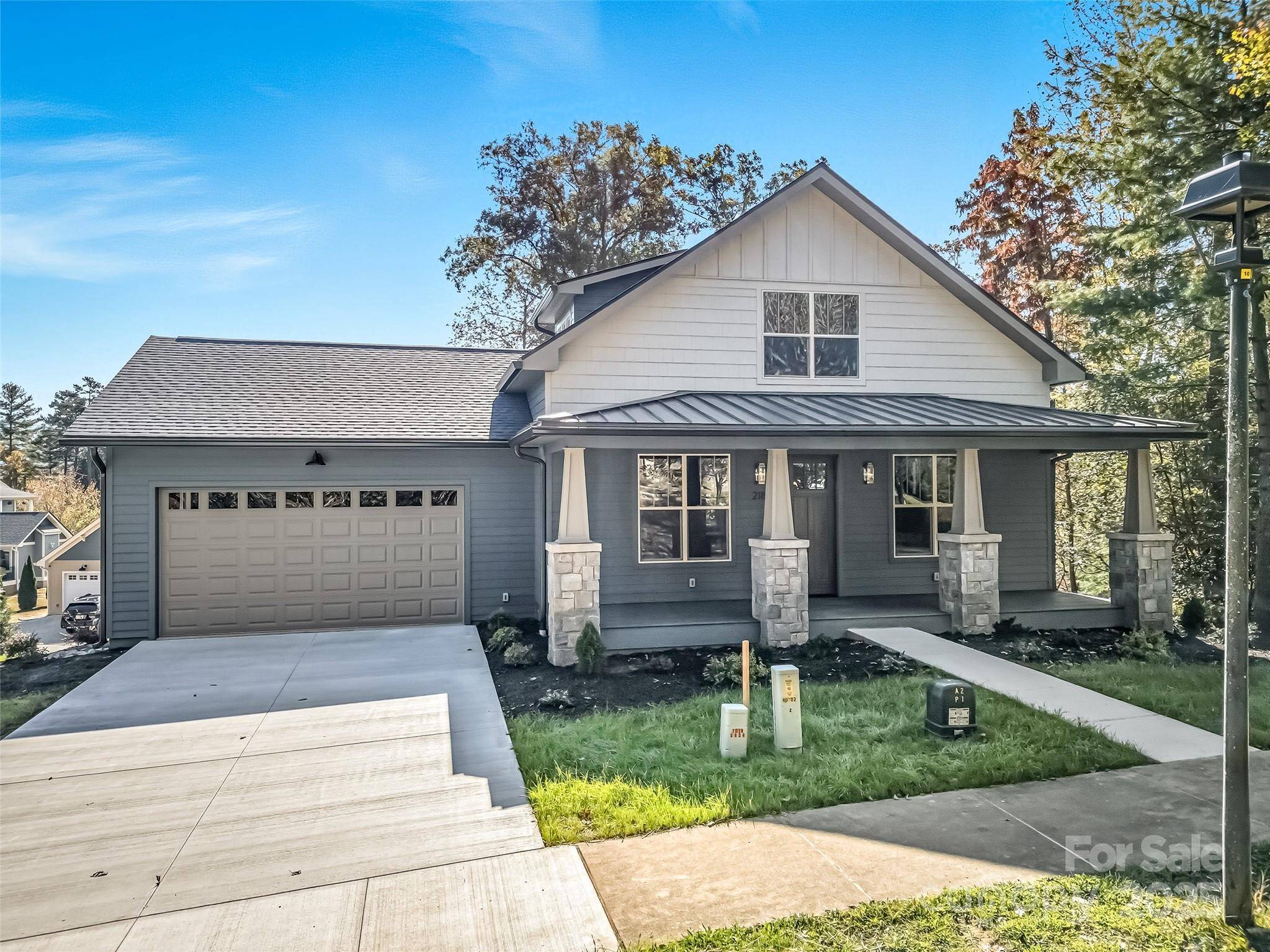 218 Cadence CIR, Brevard, NC 28712
