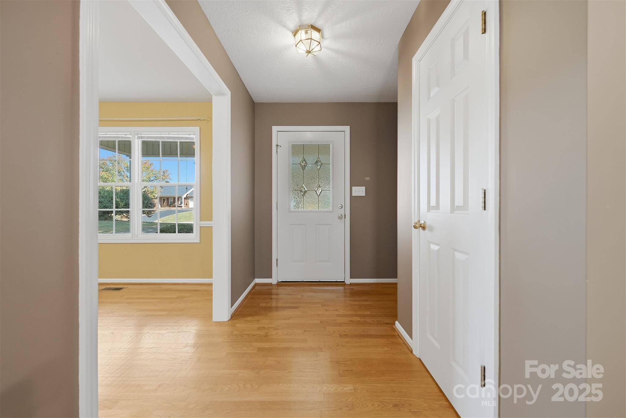 4858 Water Wheel DR, Conover, NC 28613