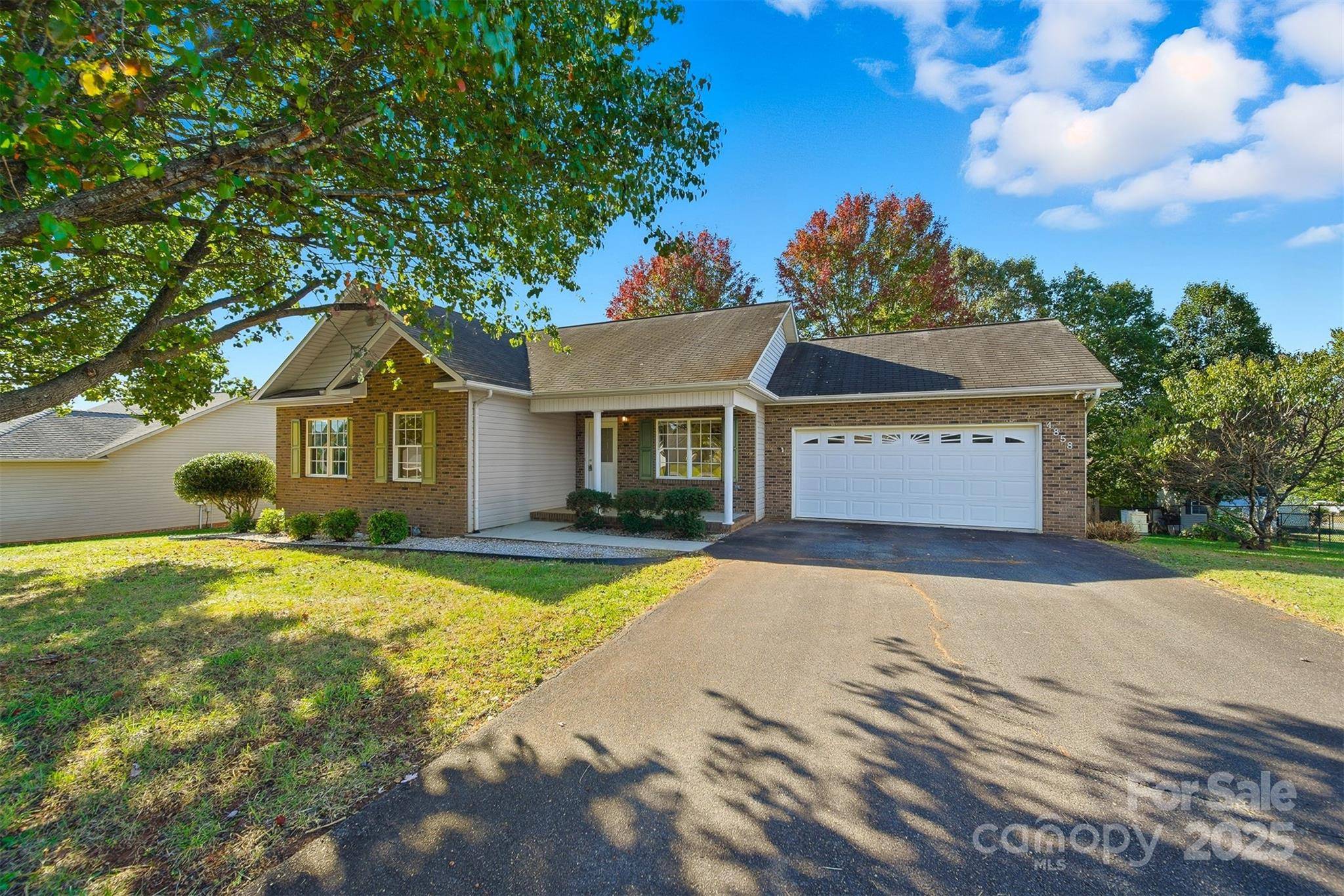 4858 Water Wheel DR, Conover, NC 28613