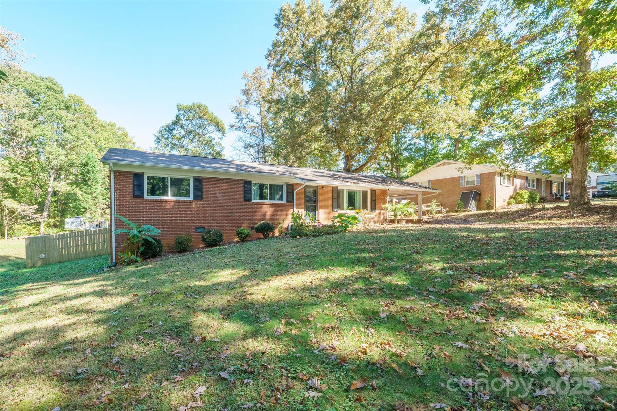 3514 Merry Oaks LN, Dallas, NC 28034