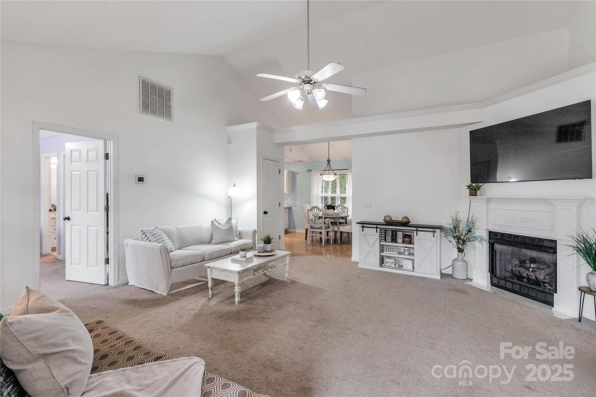 729 Golden Bell DR, Rock Hill, SC 29732