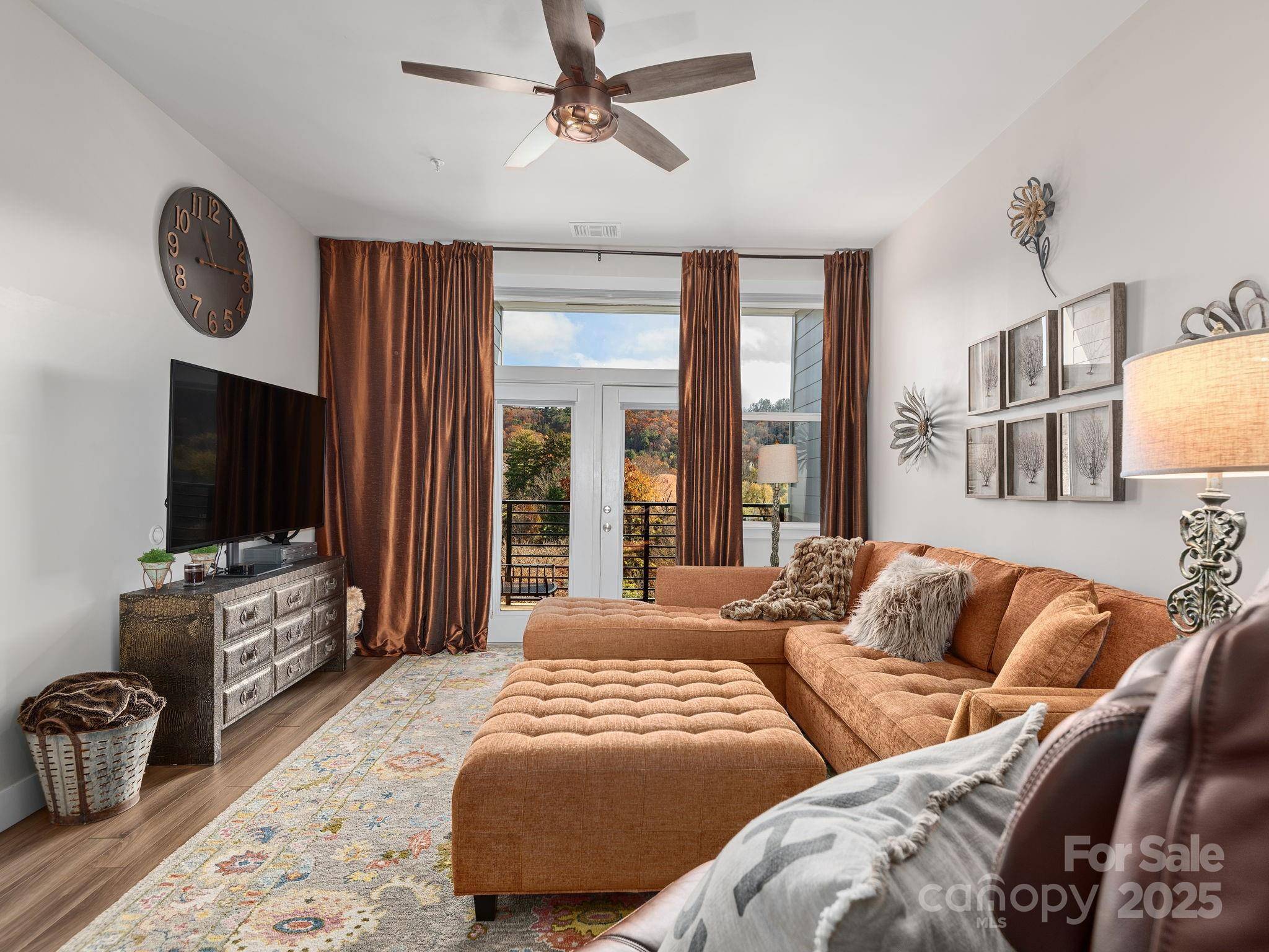 55 S Market ST #507, Asheville, NC 28801