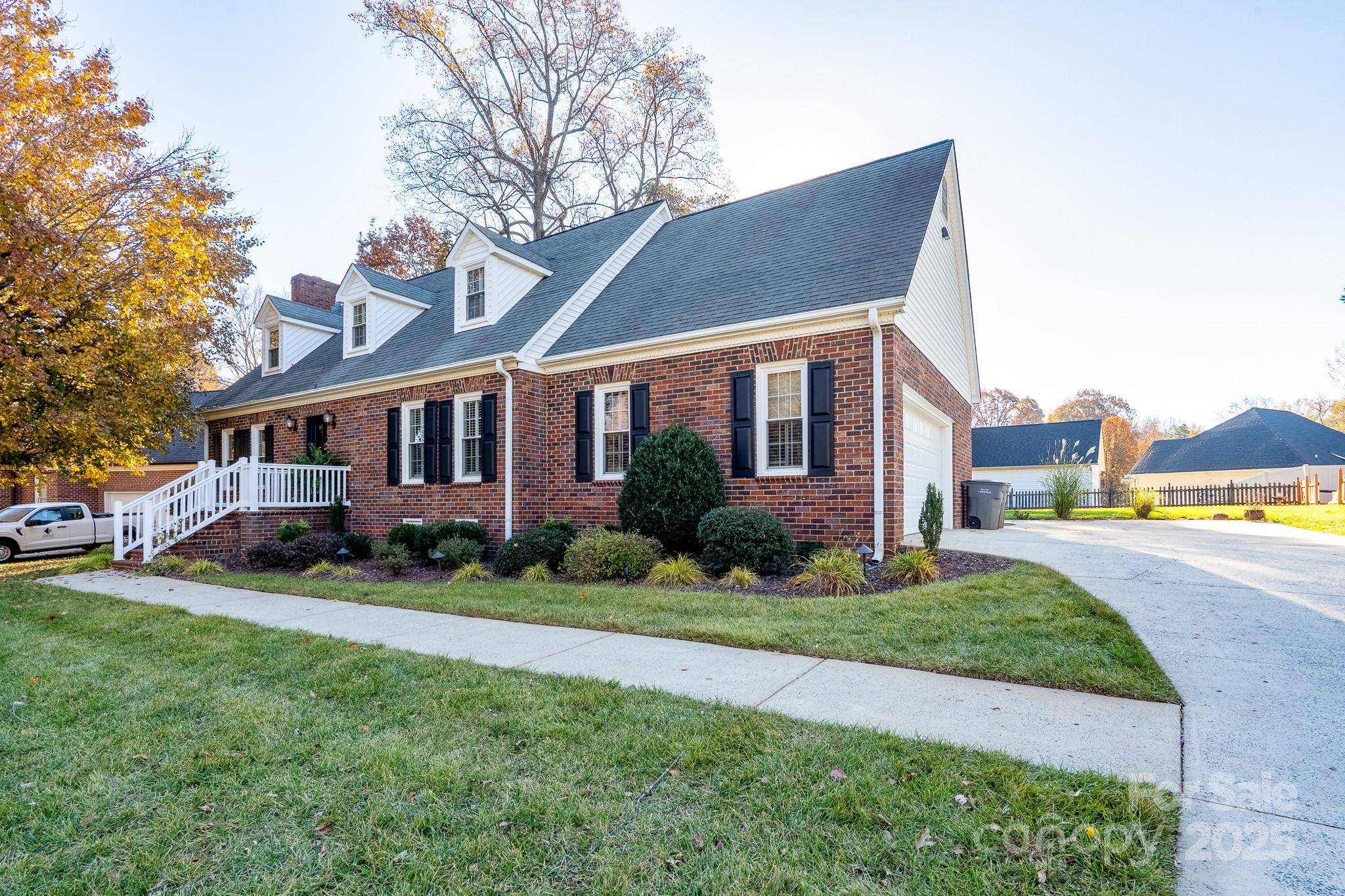 621 Peace Haven RD, Kannapolis, NC 28083