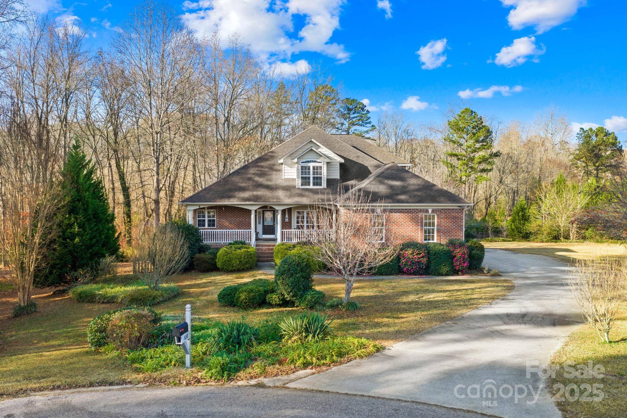1038 S DevonPark PL, Salisbury, NC 28147