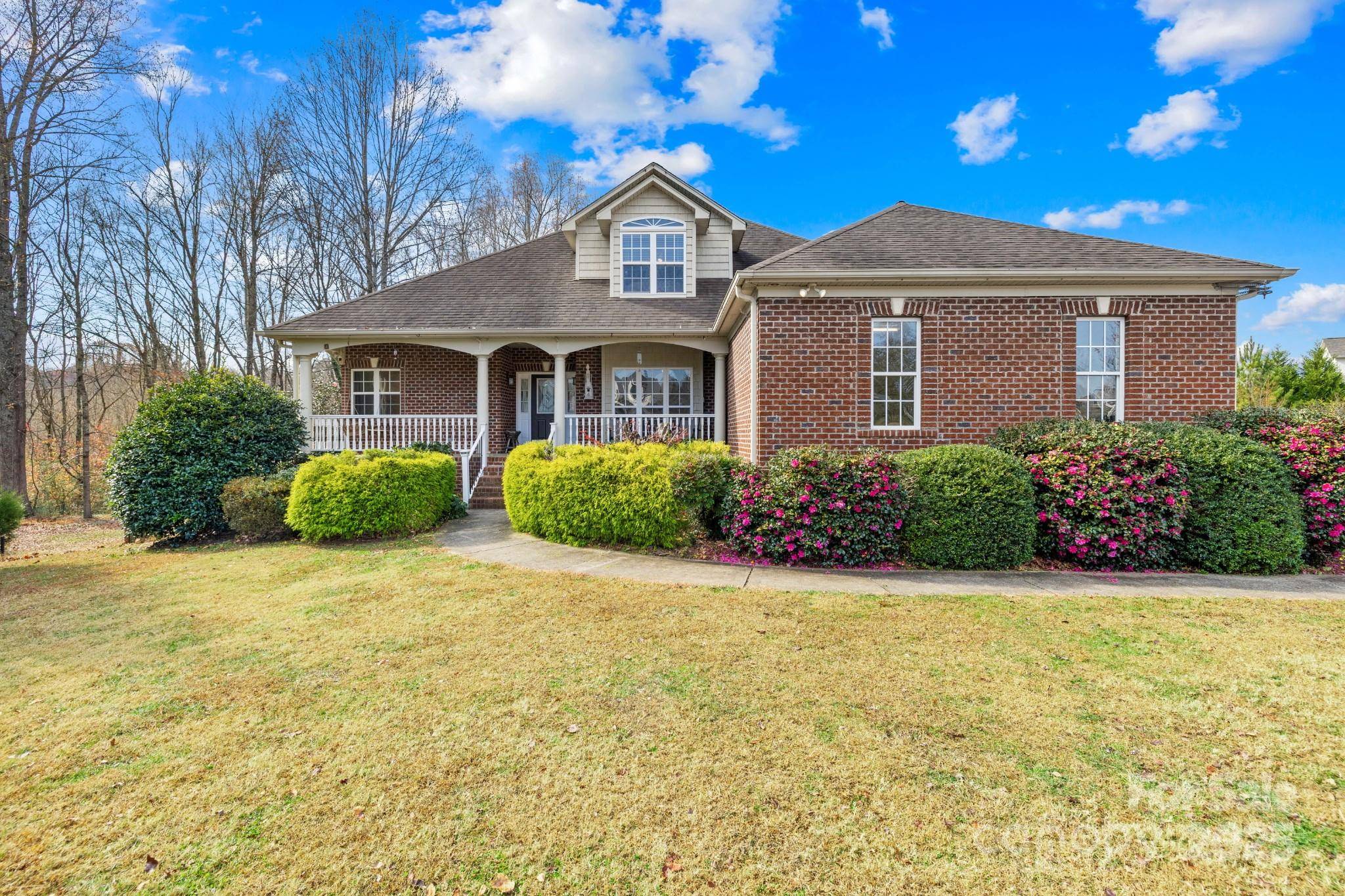 1038 S DevonPark PL, Salisbury, NC 28147