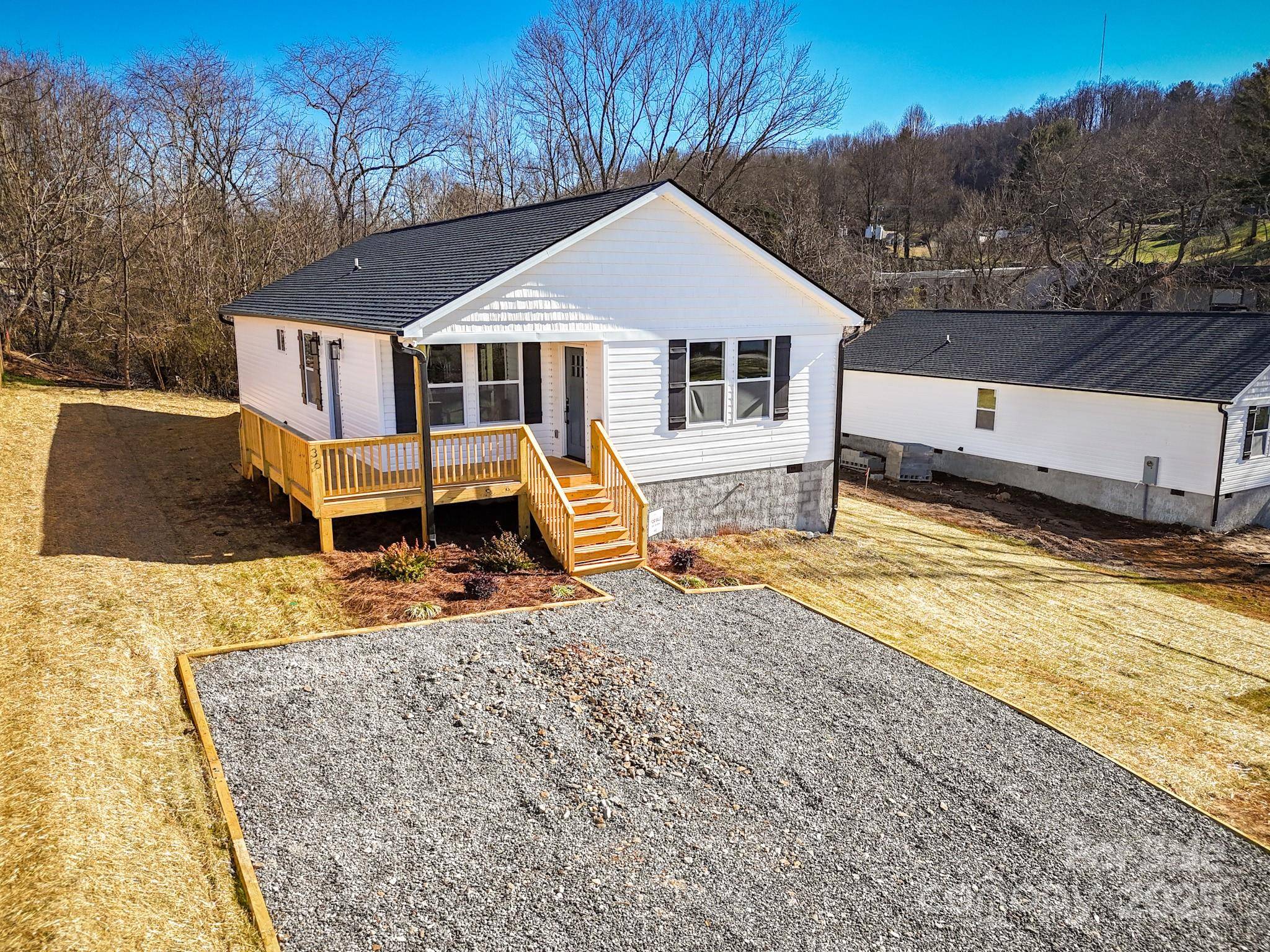 36 Harkins AVE, Canton, NC 28716