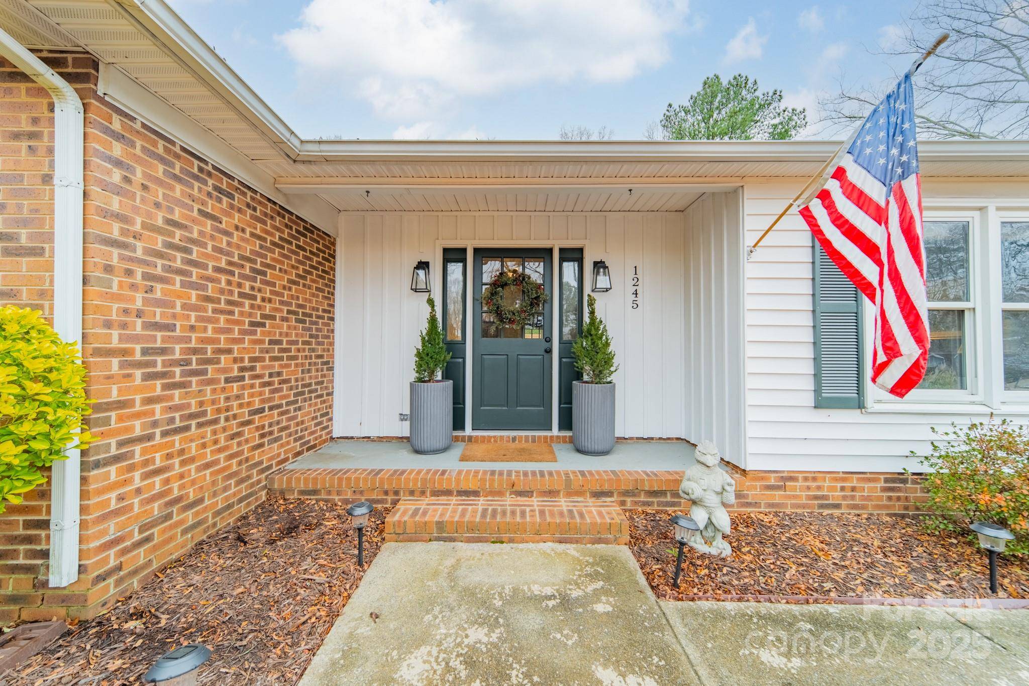 1245 Berryhill LN, Rock Hill, SC 29732