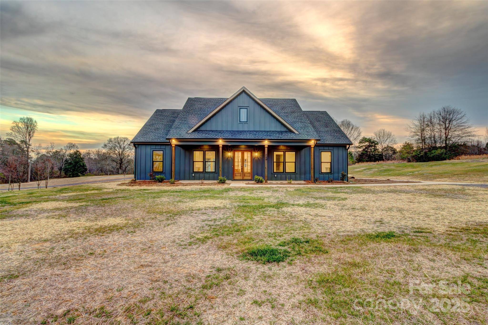 648 Kiser RD, Bessemer City, NC 28016