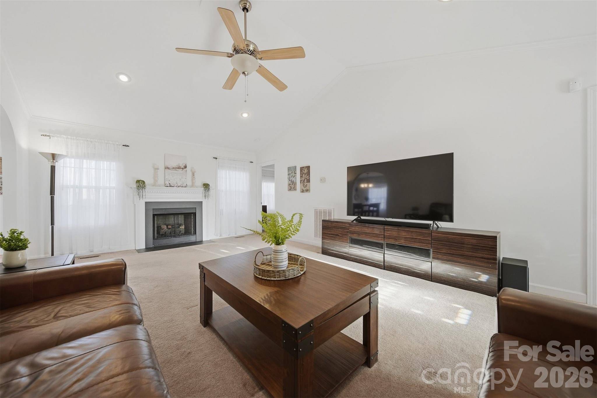 1636 Mayfair DR, Conover, NC 28613