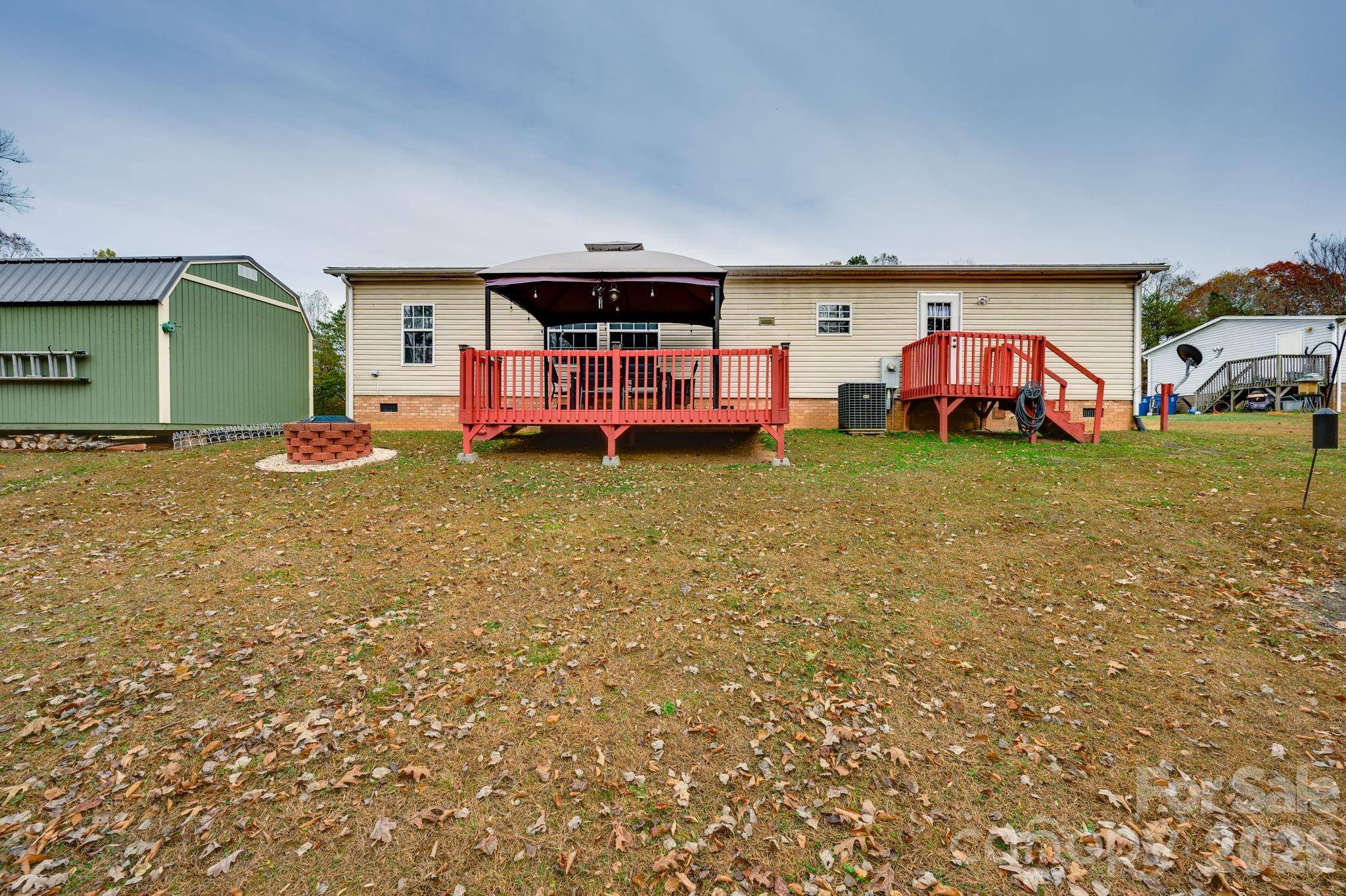 5951 Great DV, Claremont, NC 28610