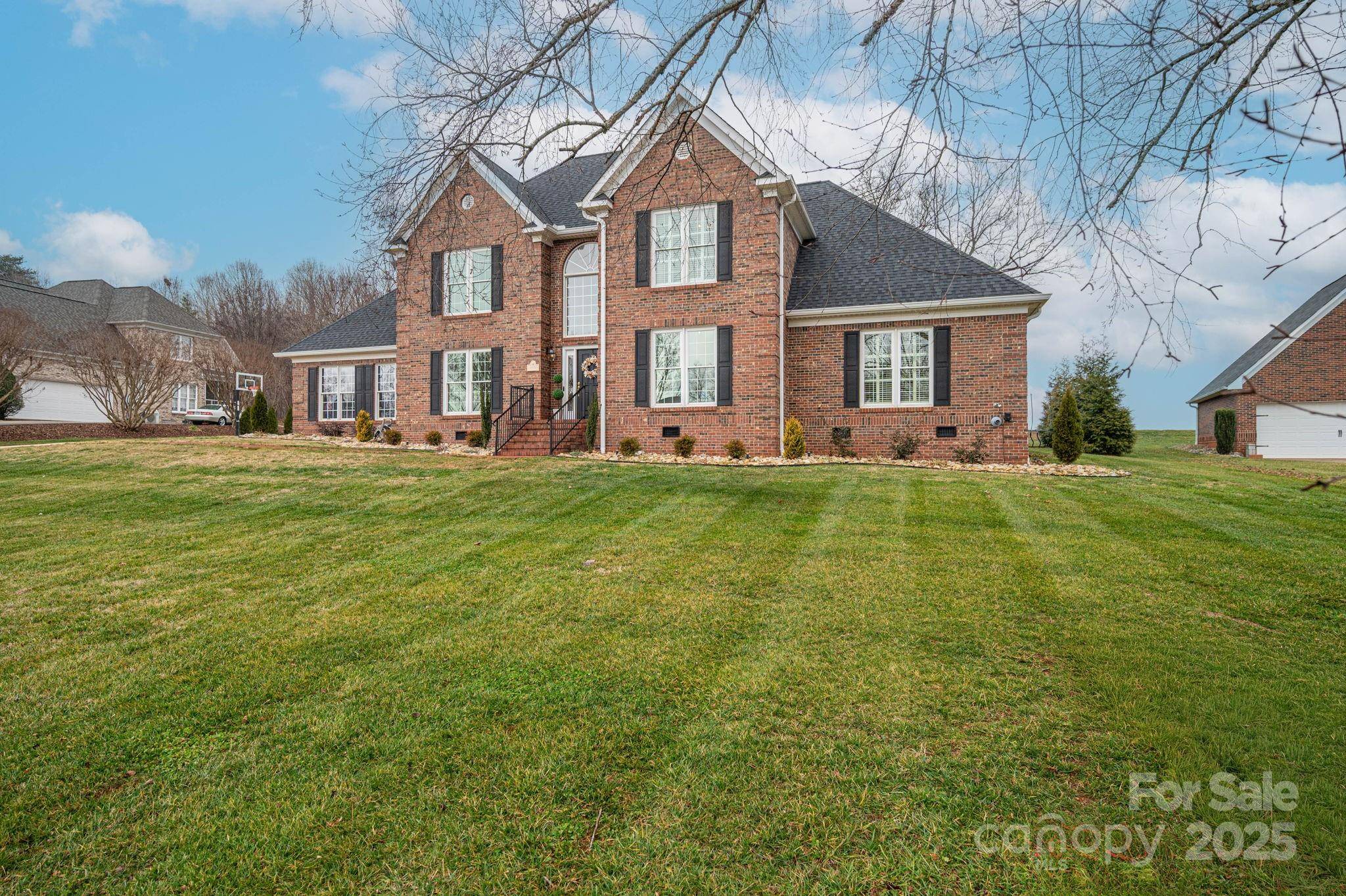 3578 Savannah LN, Claremont, NC 28610