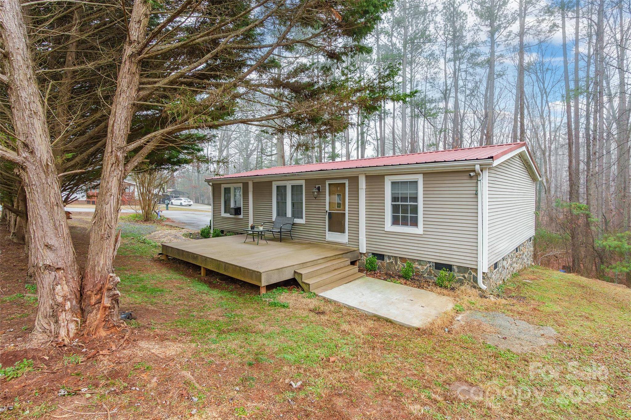 110 Linda DR, Cherryville, NC 28021