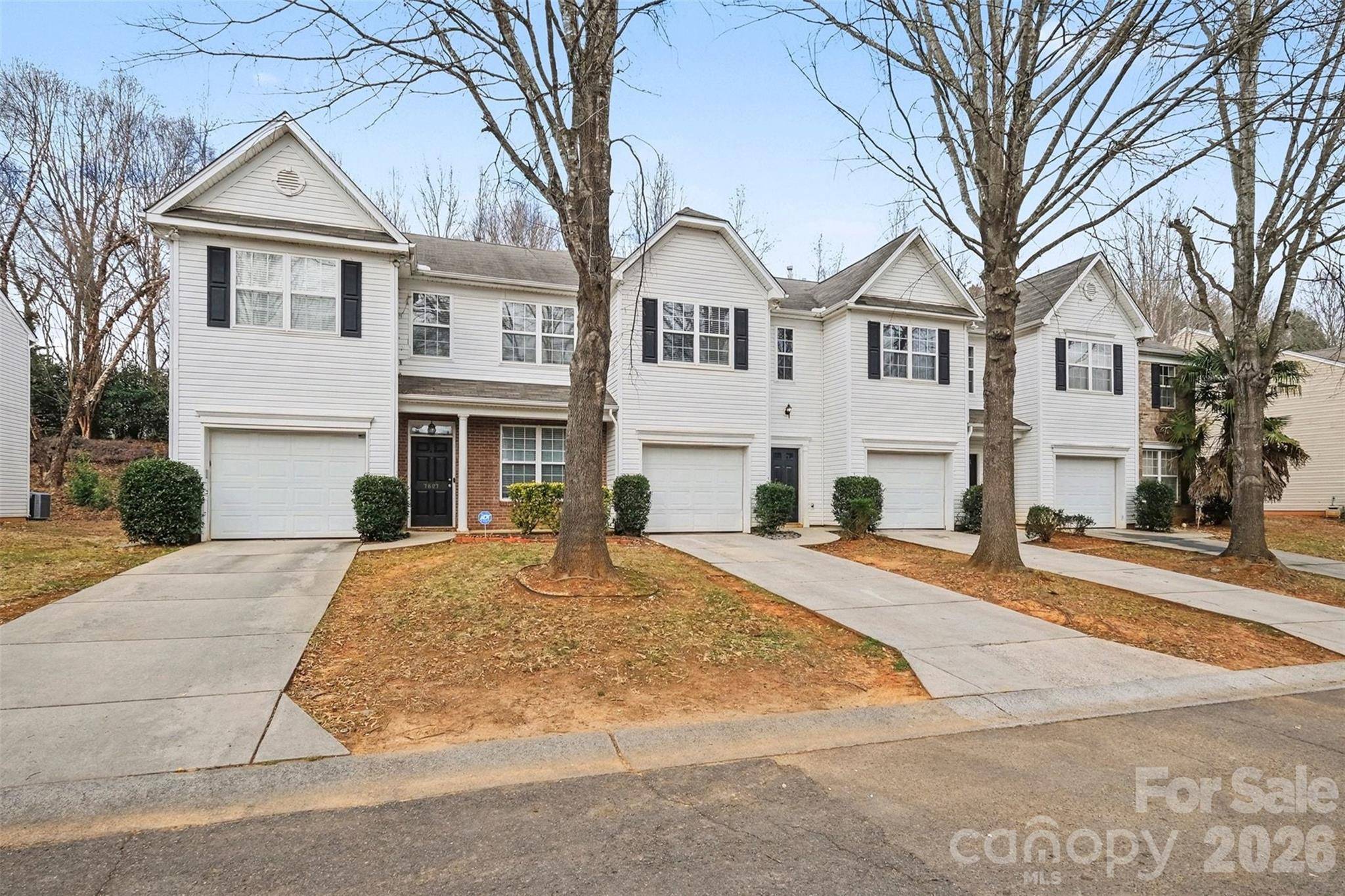 7611 Abigail Glen DR, Charlotte, NC 28212