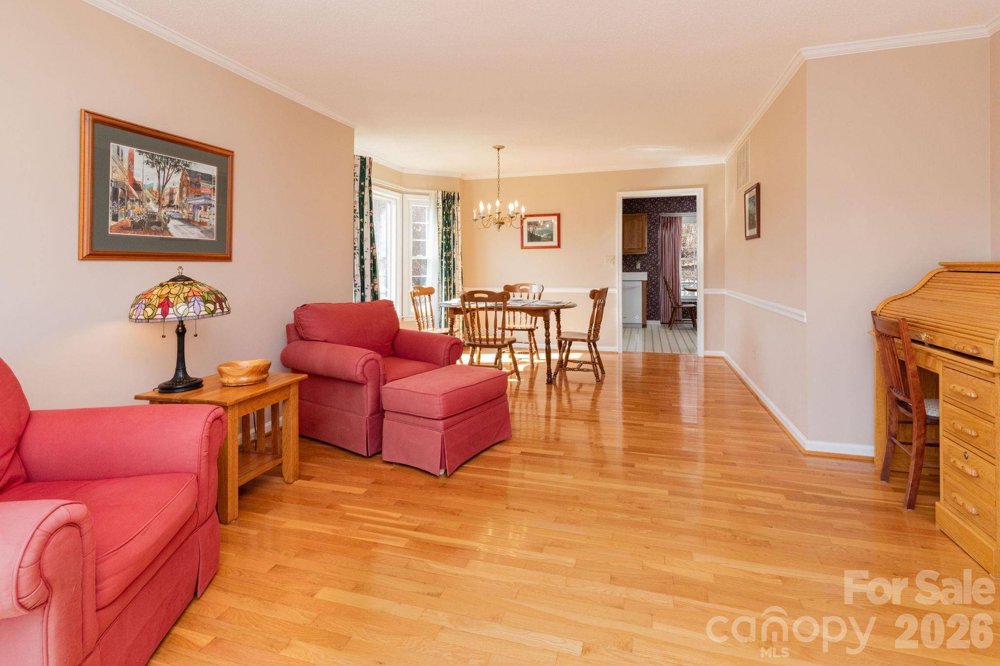 2 Strathmore DR, Arden, NC 28704