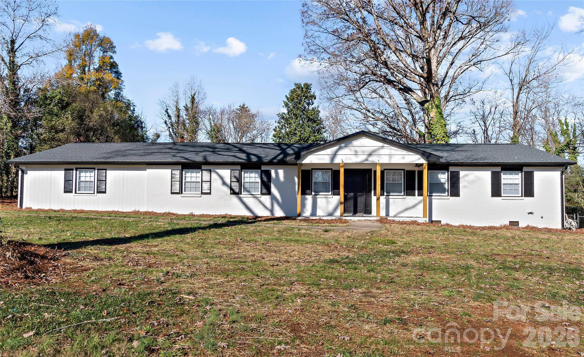6732 Rollingwood DR, Clemmons, NC 27012
