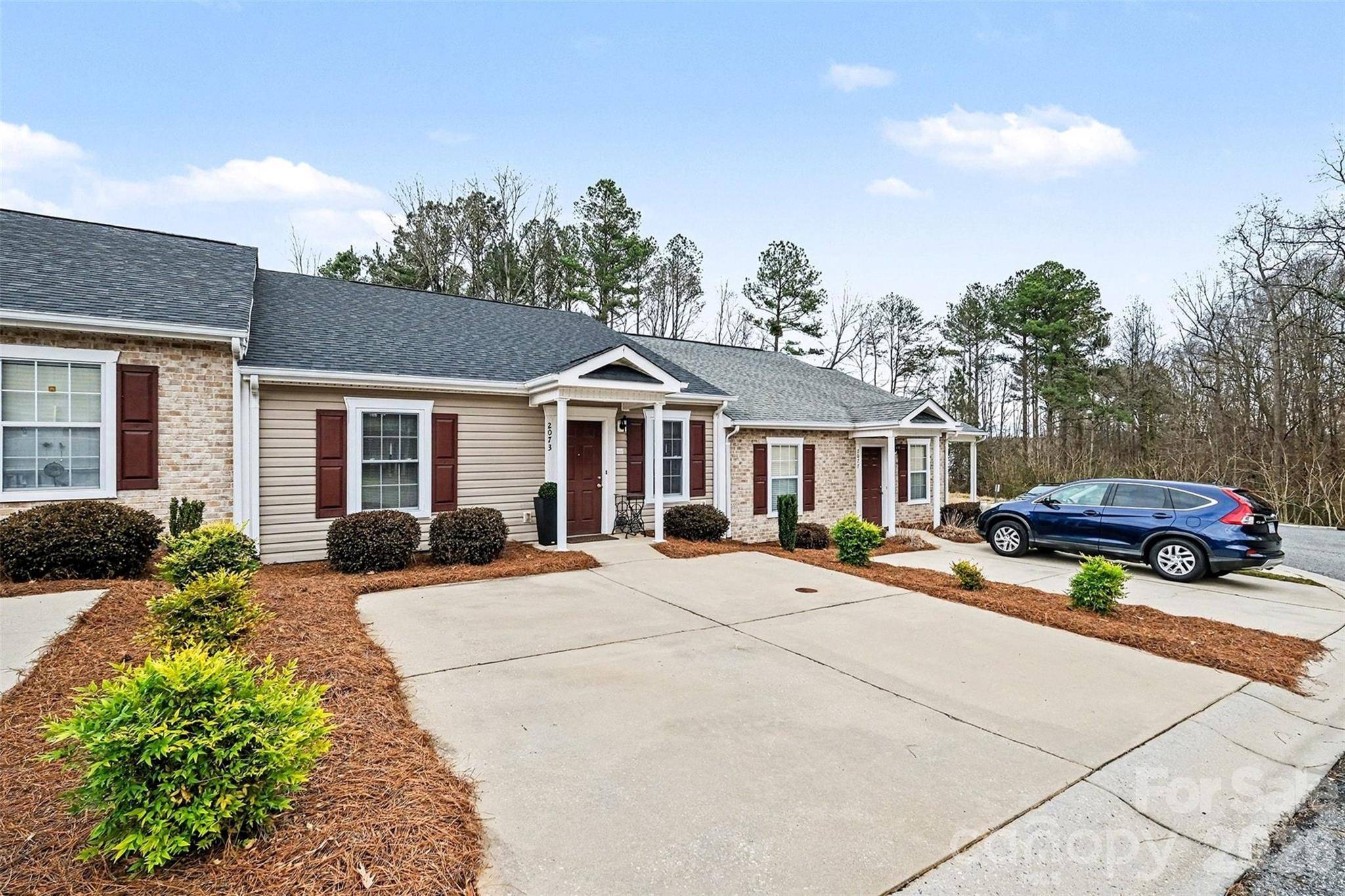 2073 Pin Oak PL, Cramerton, NC 28032