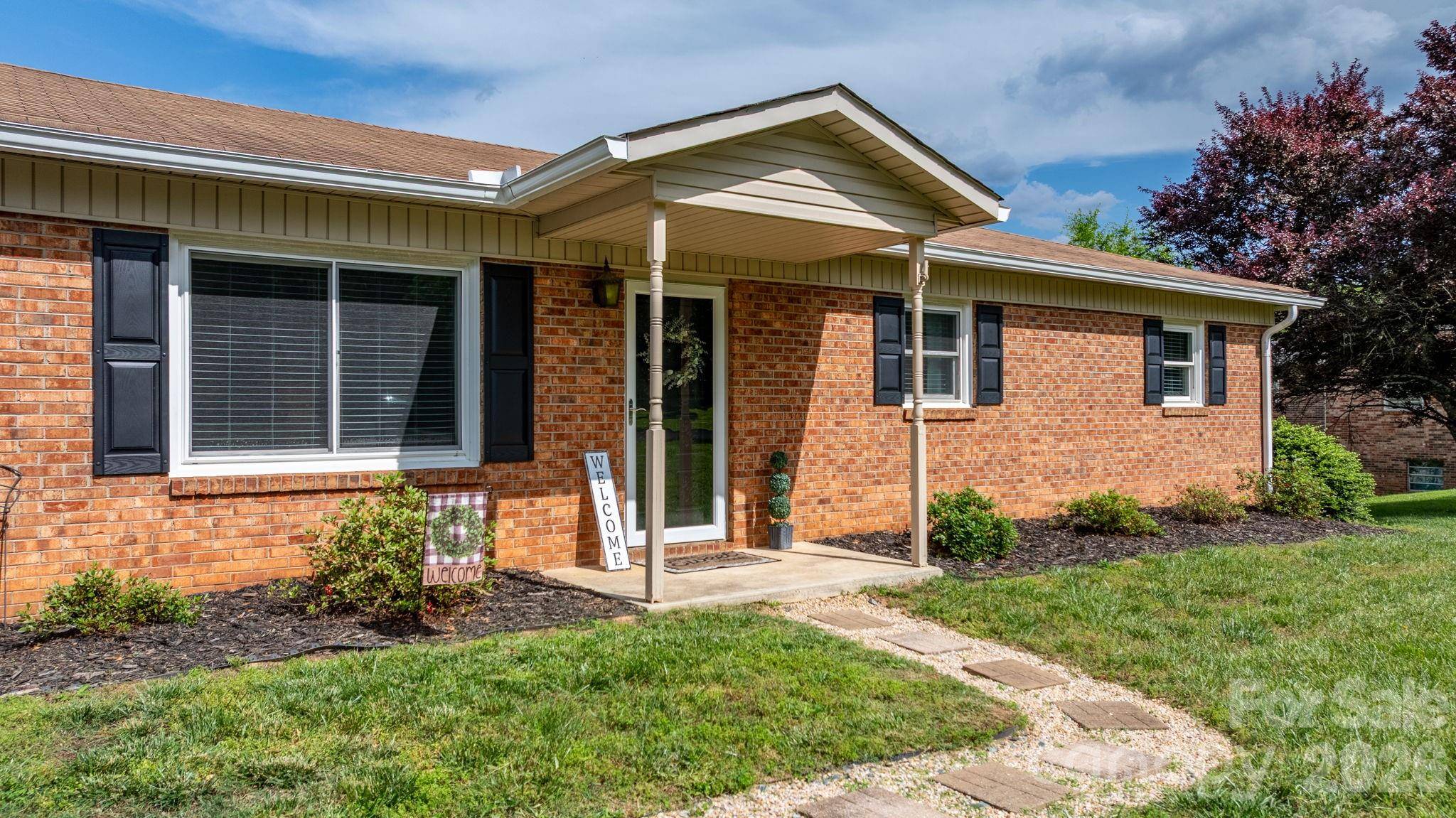 2609 Raintree ST, Connelly Springs, NC 28612