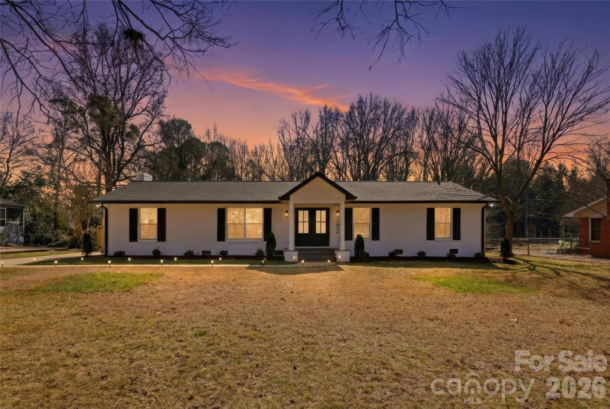 7834 Rainbow DR, Charlotte, NC 28227