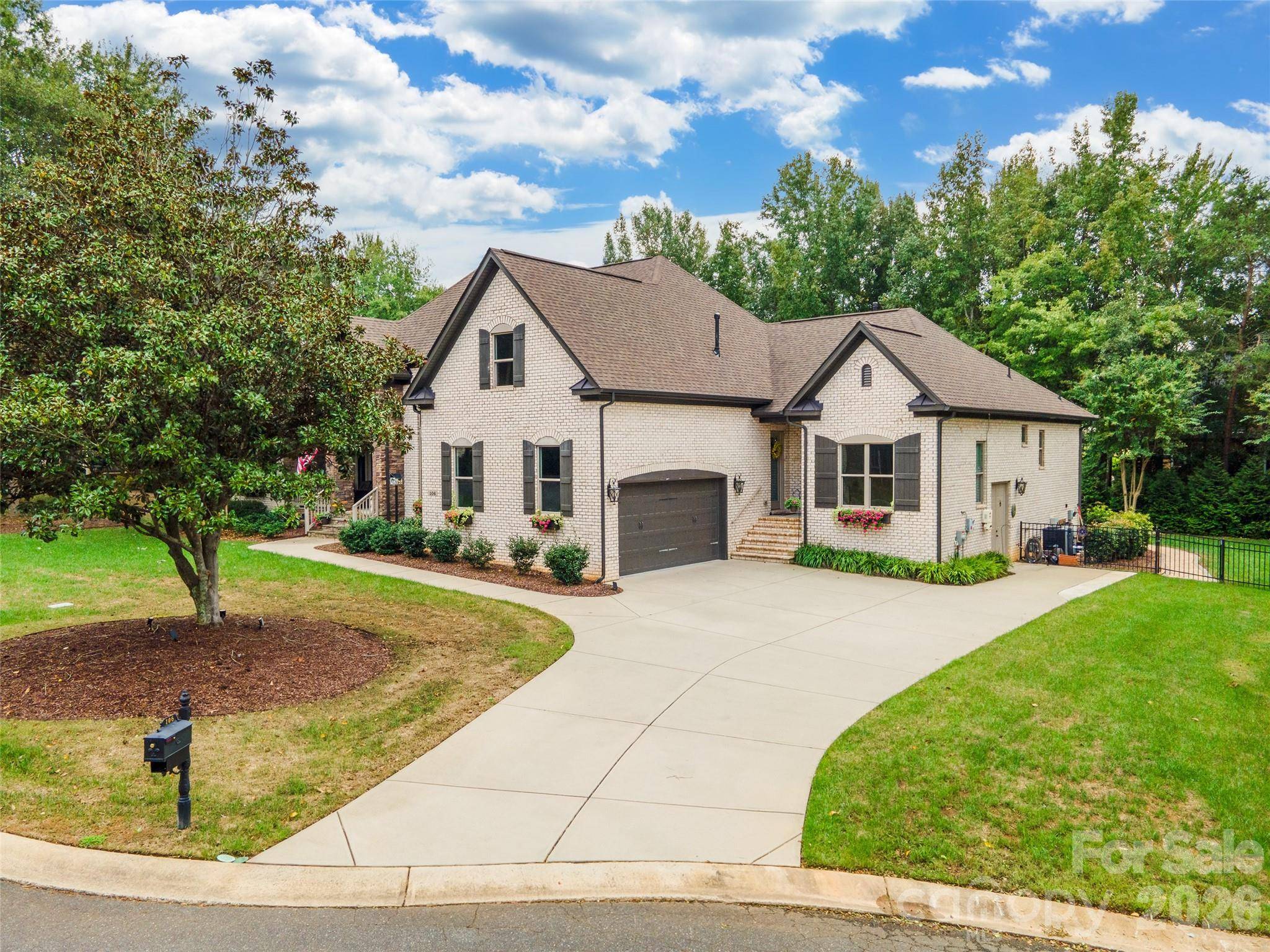 106 Mary Mack LN, Fort Mill, SC 29715